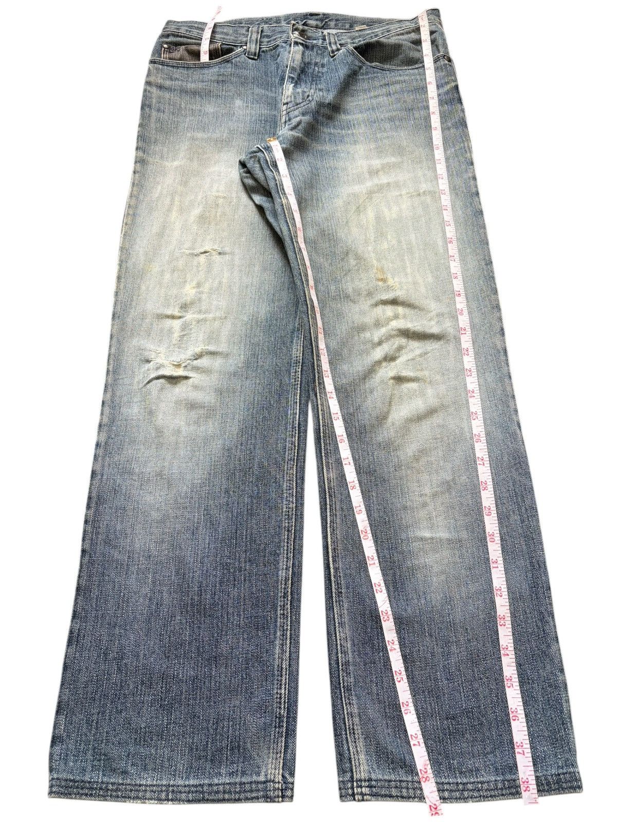 Uniqlo Vintage Japanese Brand Faded Wash Distressed Jeans Size US 30 / EU 46 - 7 Thumbnail