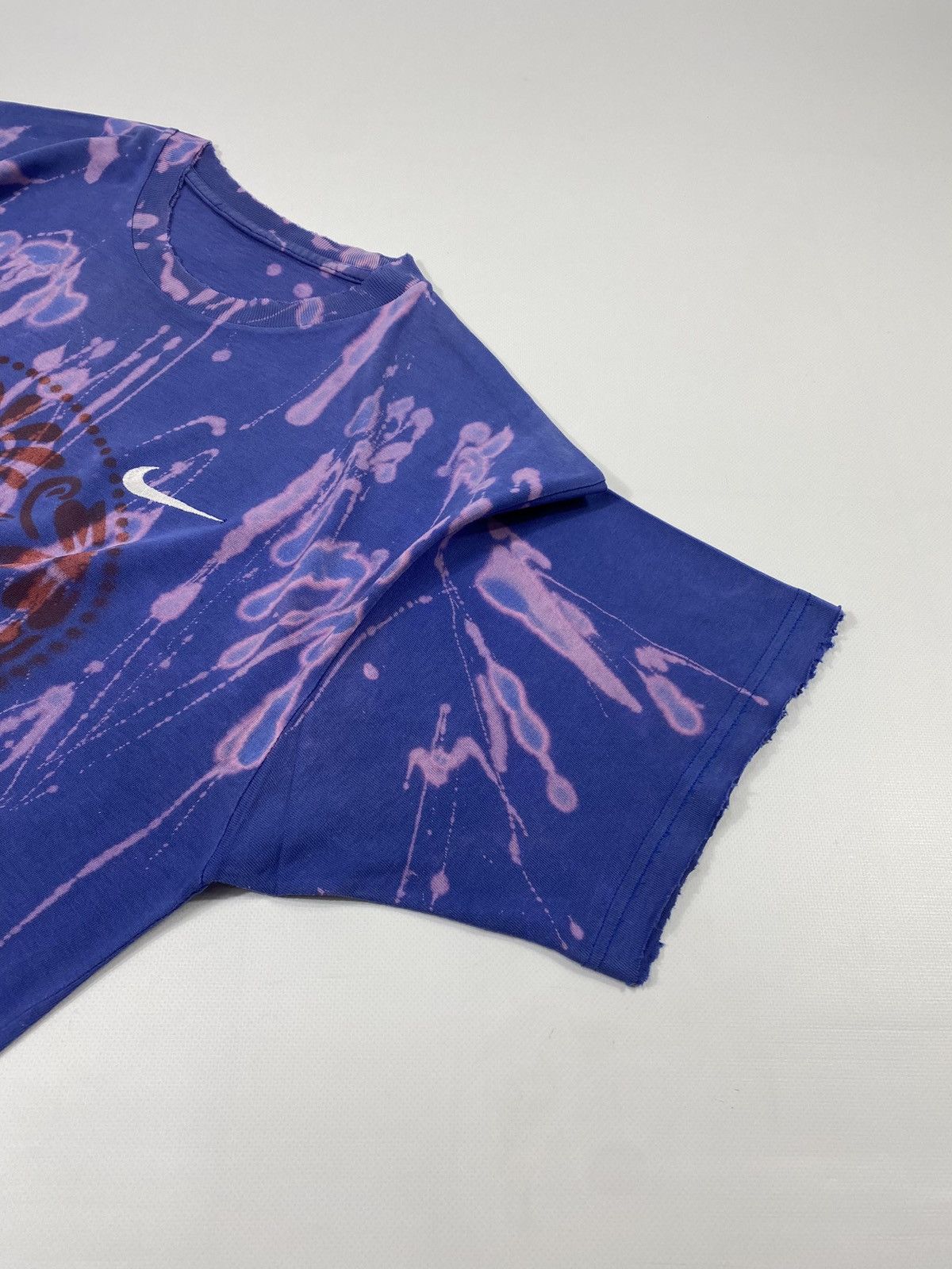 Nike 🔥LASTDROP🔥 Vintage 90s Nike Custom Mexican Skull Bleach Tee Size US XL / EU 56 / 4 - 7 Thumbnail