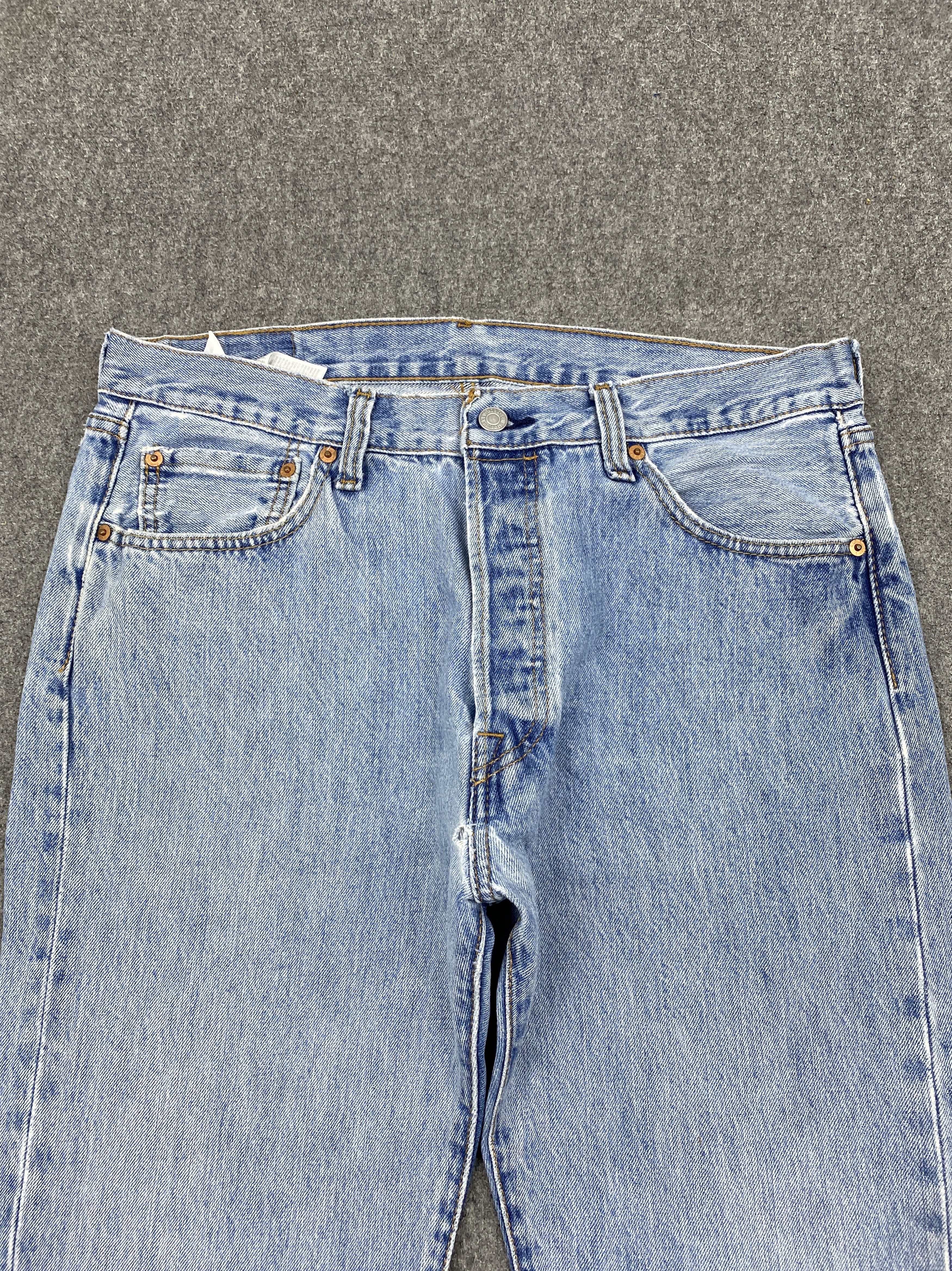 Levi's Vintage Levis 501 Blue Denim Jeans DP2840 Size US 32 / EU 48 - 2 Thumbnail