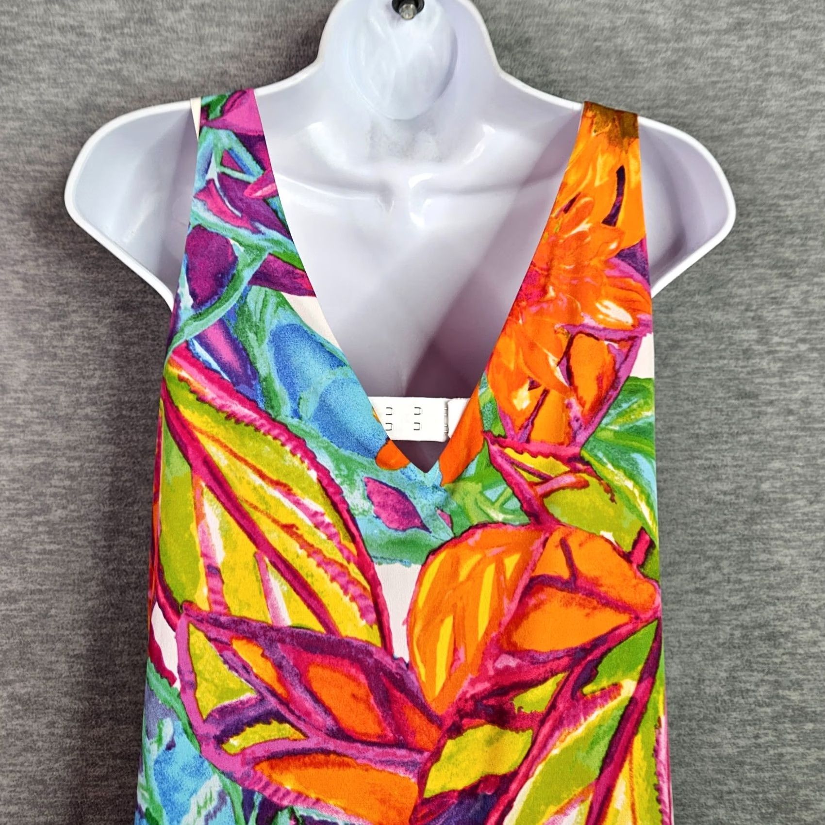 Ralph Lauren Lauren Ralph Lauren Women's V-neck Colorful Cocktail Dress 4P Petite Multicolor Sleeveless A-Line Shorts? Size S / US 4 / IT 40 - 5 Thumbnail