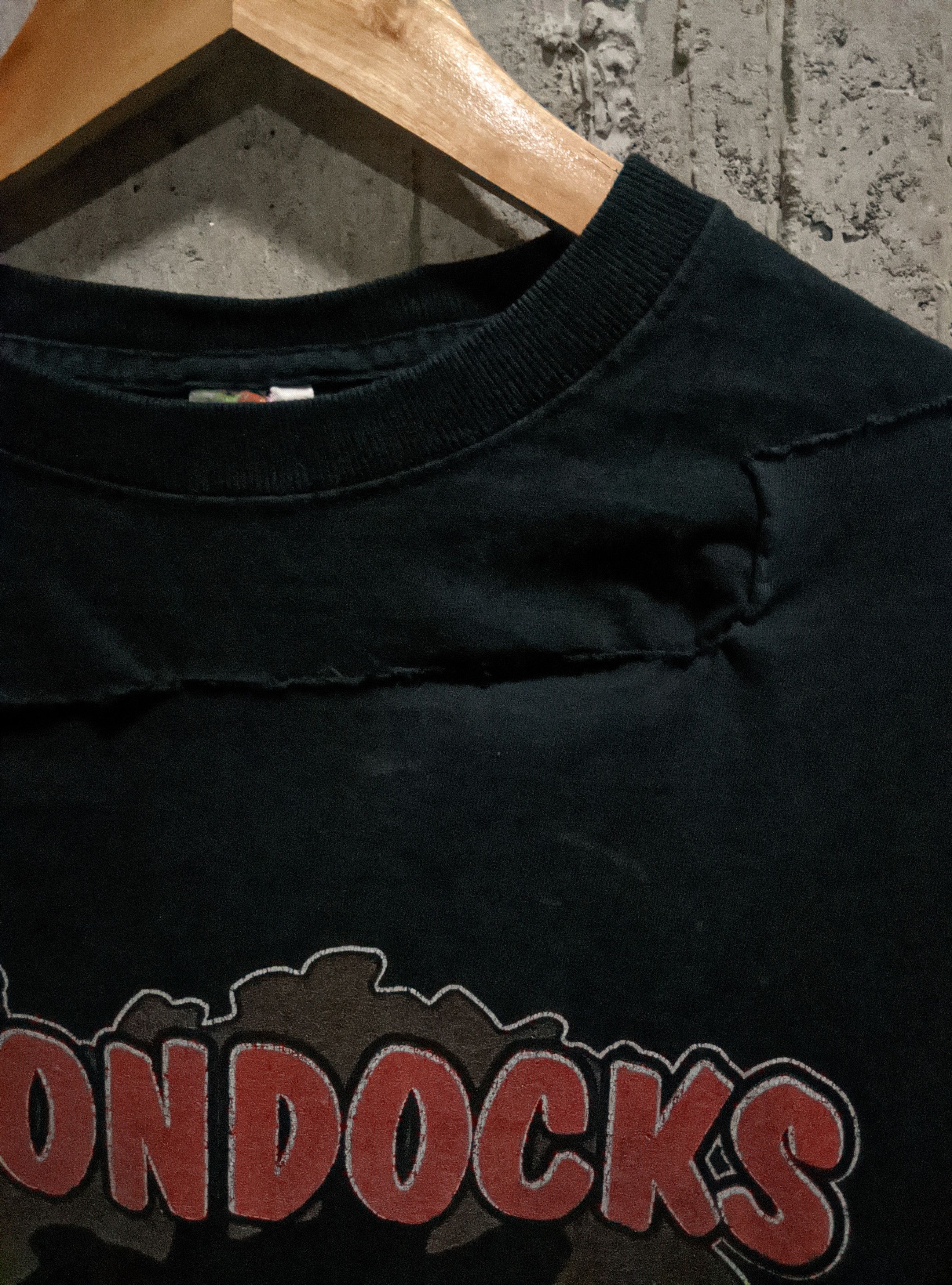 Vintage Vintage 2005 the boondocks show rap tee Size US L / EU 52-54 / 3 - 9 Thumbnail