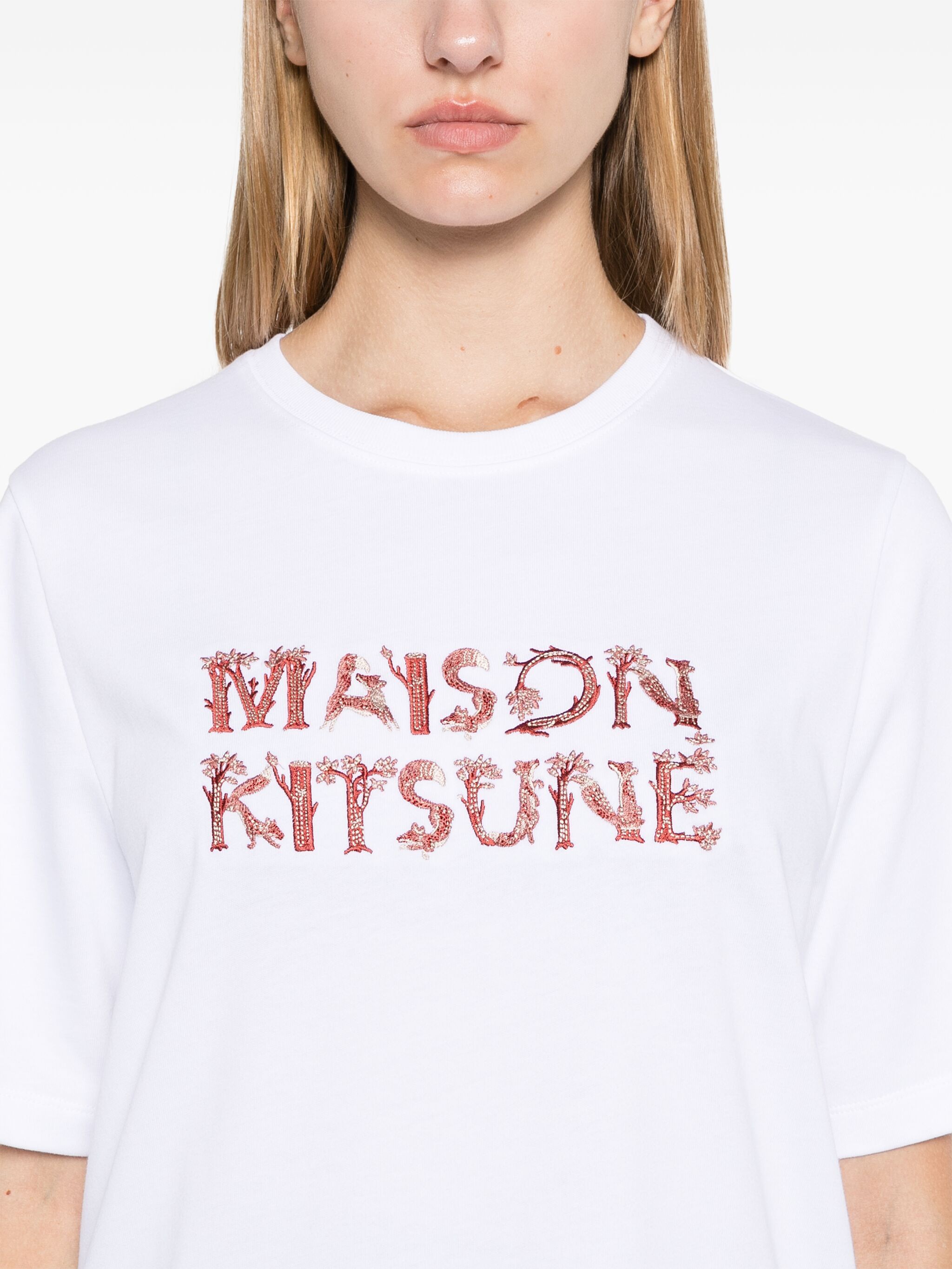 Maison Kitsune o1s22i1n1124 Woodland Alphabet T-Shirt in White Size L / US 10 / IT 46 - 5 Thumbnail
