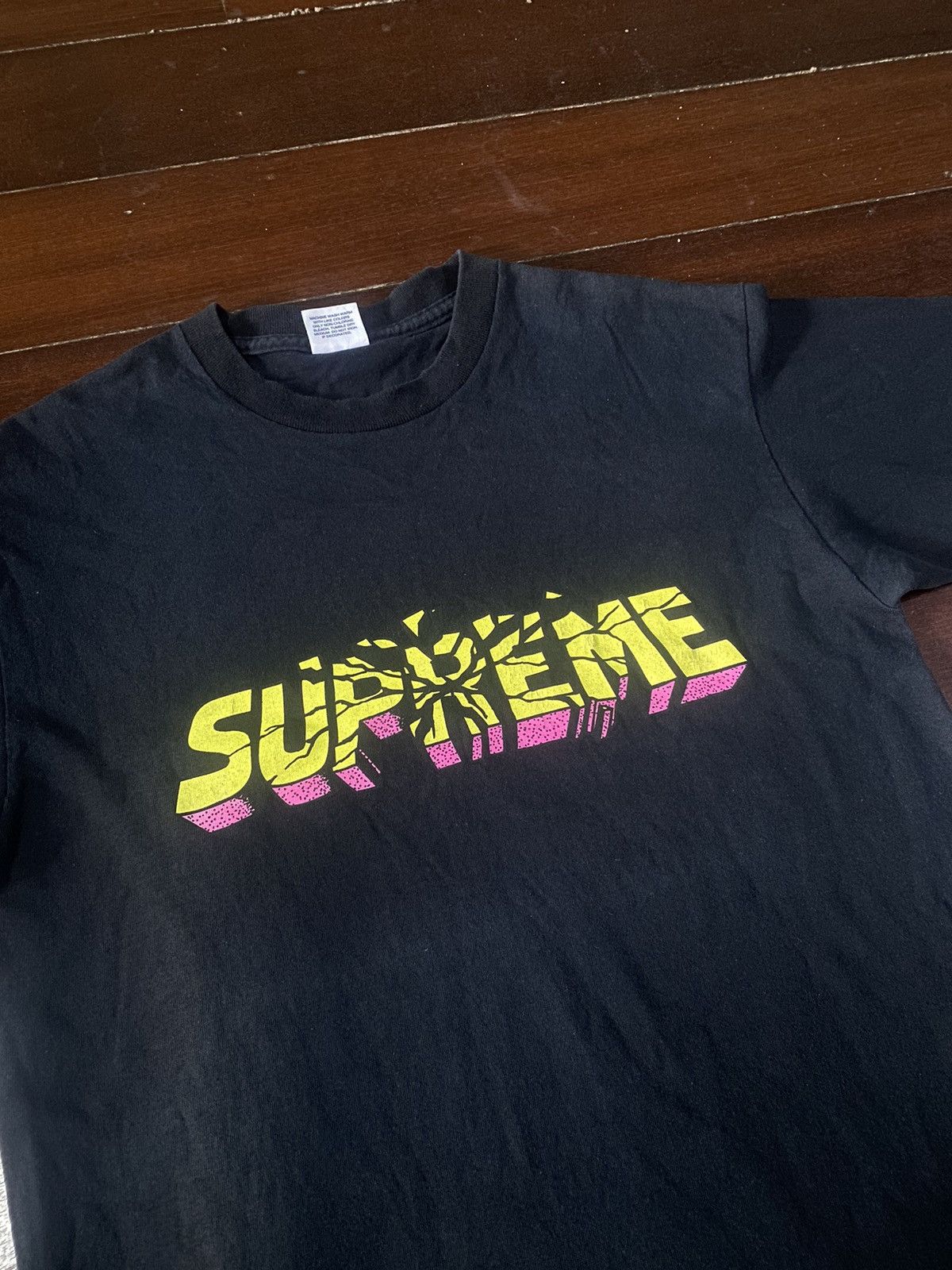 Hypebeast Fire 🔥 vintage y2k Supreme Hulk Smash 2008 black tee Size US M / EU 48-50 / 2 - 3 Thumbnail