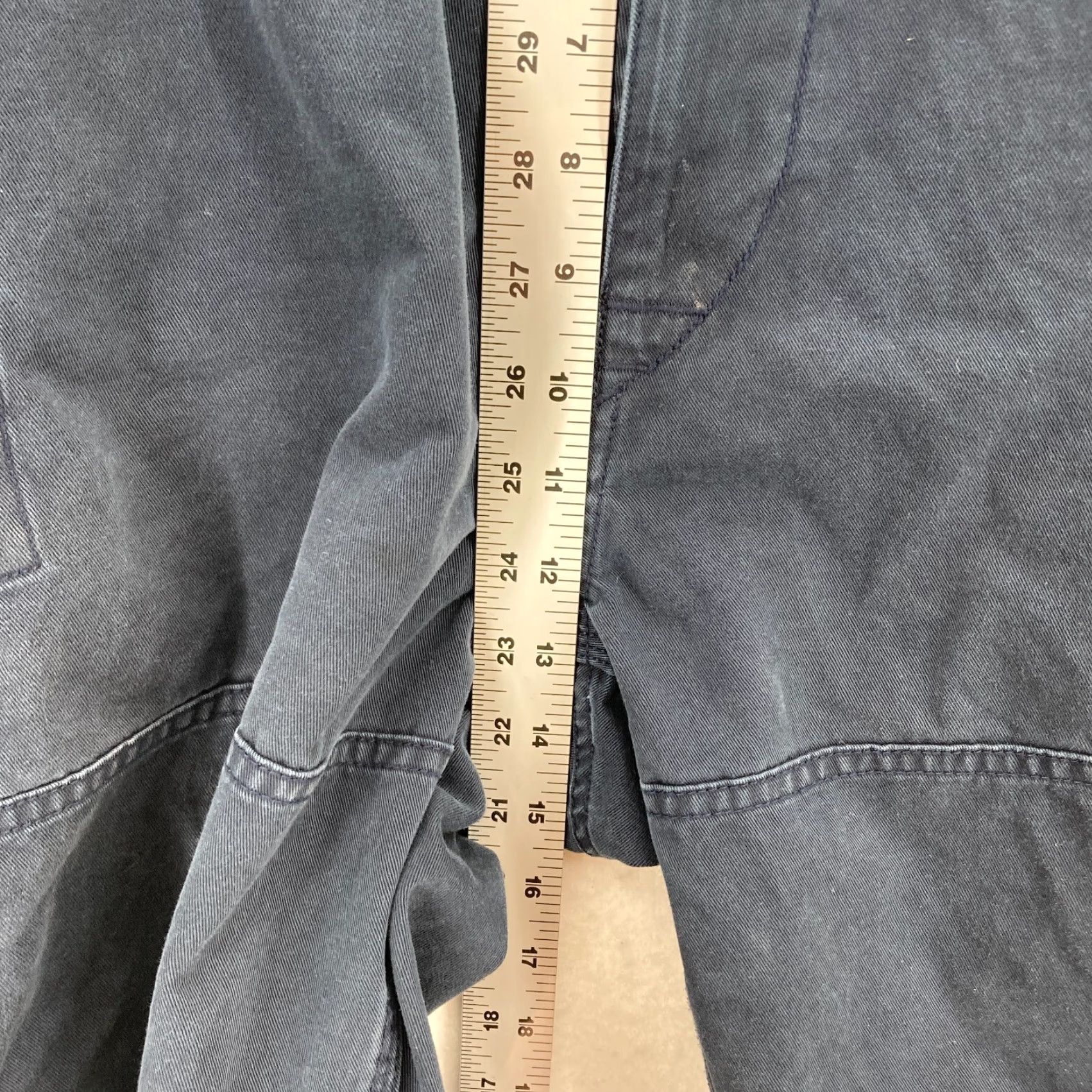 Polo Ralph Lauren Polo Ralph Lauren Cargo Shorts Mens 42 Dark Blue Heavyweight 100% Cotton 10" Cargo Pocket Navy Blue Polo Ralph Lauren Mens Shorts 42 Size US XL / EU 56 / 4 - 5 Thumbnail