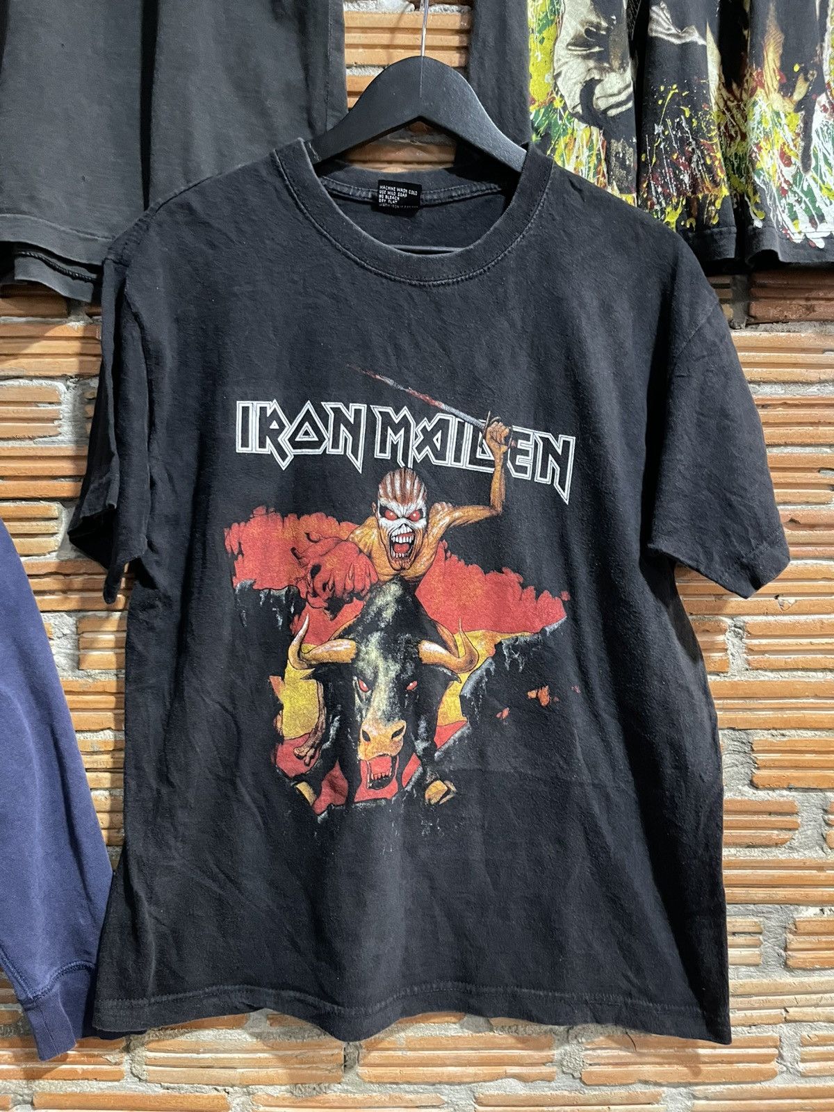 Band Tees Iron Maiden Tour 2016 The Book of Souls Spain Mens Size US M / EU 48-50 / 2 - 1 Thumbnail