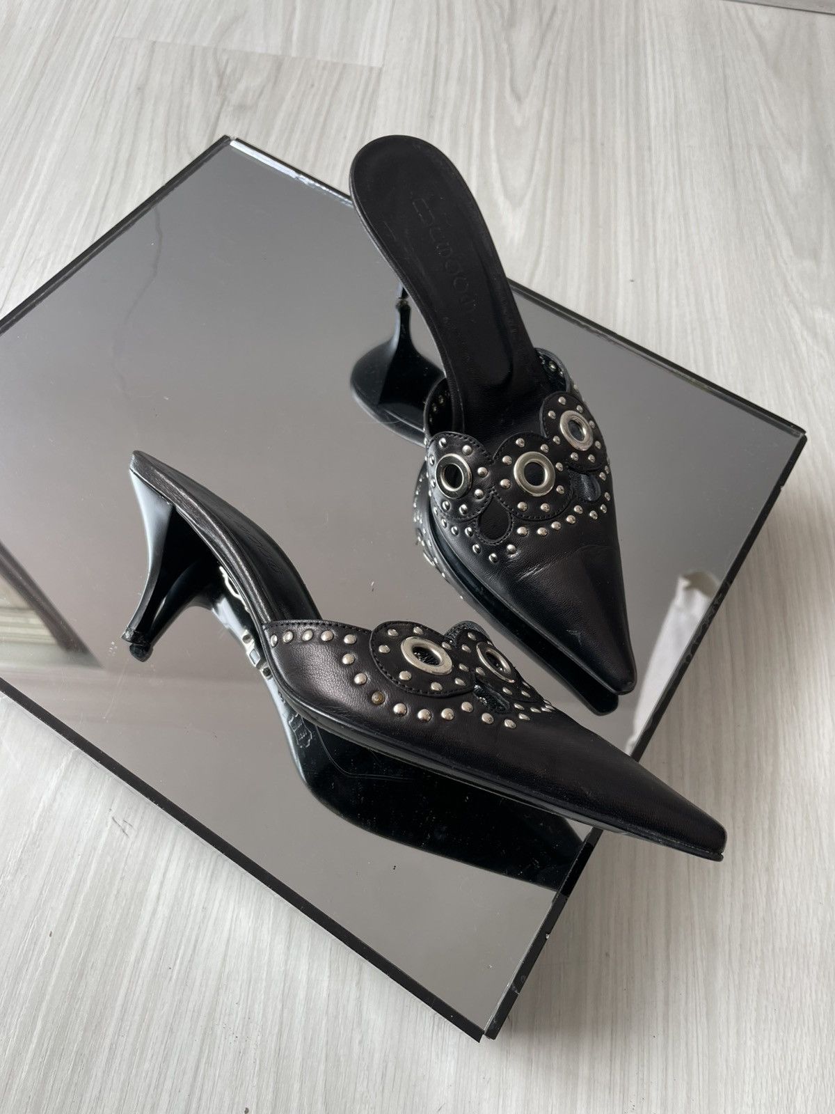 Vintage Vintage leather kitten heels Size US 6 / IT 36 - 11 Thumbnail