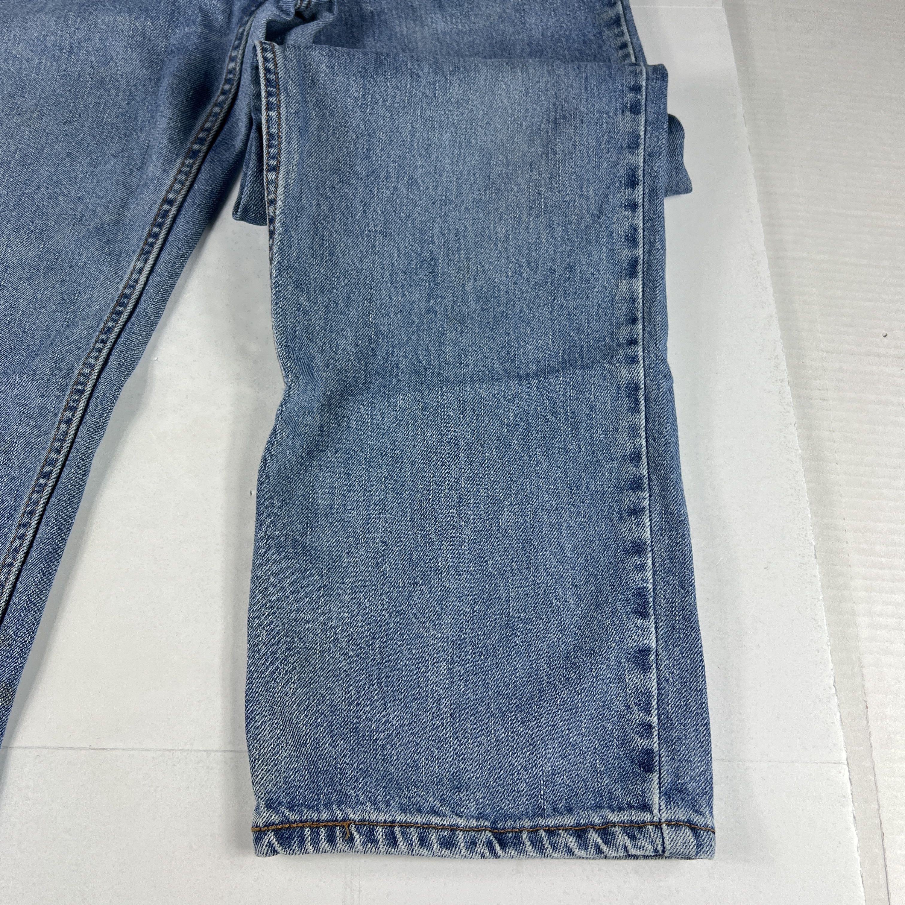 Levi's Y2K Levi's Jeans 550 Relaxed Fit Blue Faded Cotton Denim Size US 33 - 7 Thumbnail