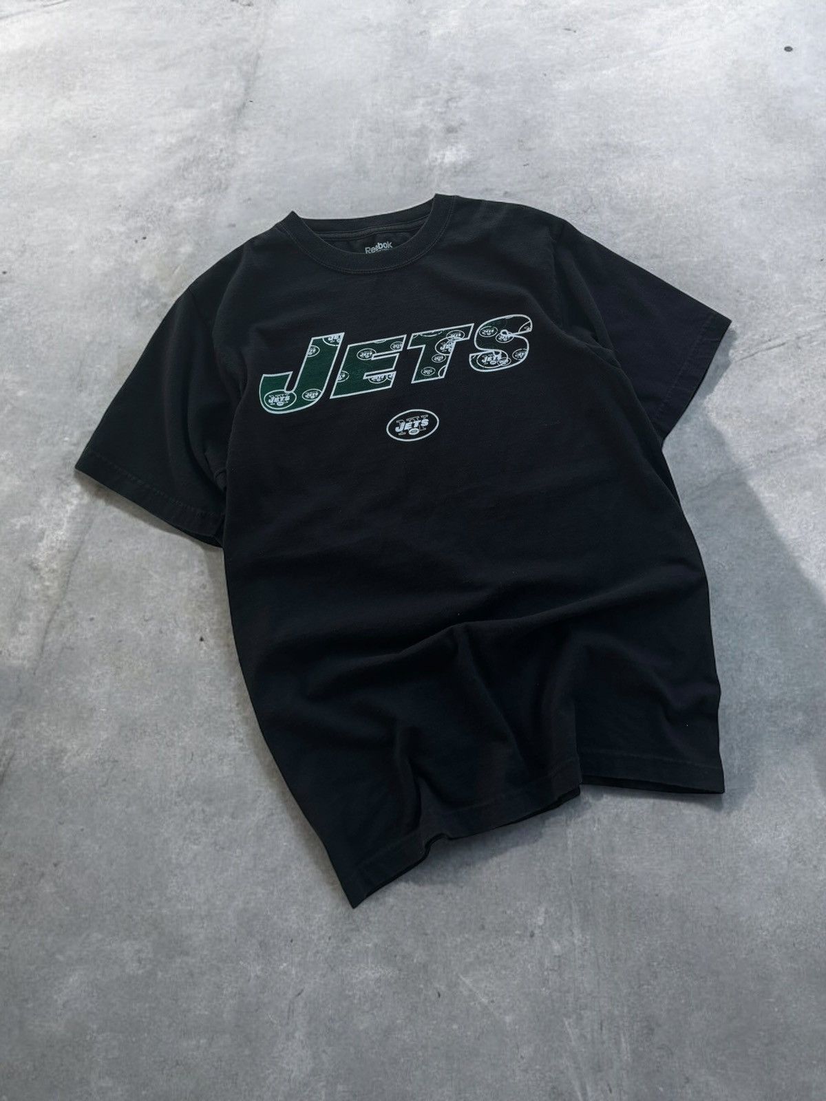 NFL × Reebok × Vintage Y2K NEW YORK JETS GRAPHIC TEE! REEBOK SIZE MEDIUM Size US M / EU 48-50 / 2 - 2 Thumbnail
