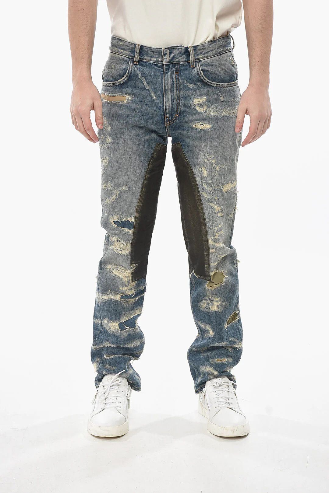 Givenchy og1mm0326 Distressed Regular Fit Jeans in Light Blue Size US 35 - 1 Thumbnail