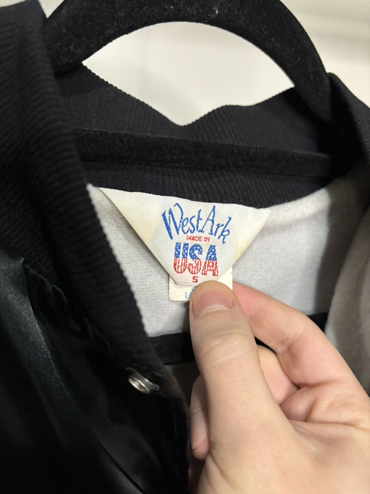 Vintage Vintage 1970s Black Nylon Varsity Jacket Size US S / EU 44-46 / 1 - 6 Thumbnail