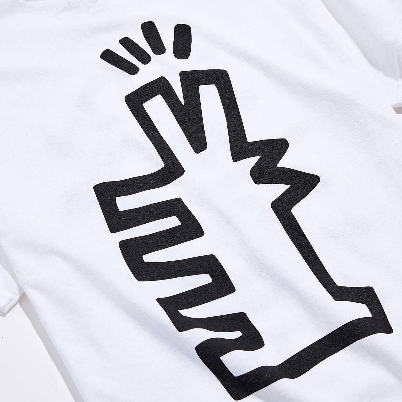 Keith Haring Keith Haring Radiant Baby Graphic Tee – Size Large Size US L / EU 52-54 / 3 - 4 Thumbnail