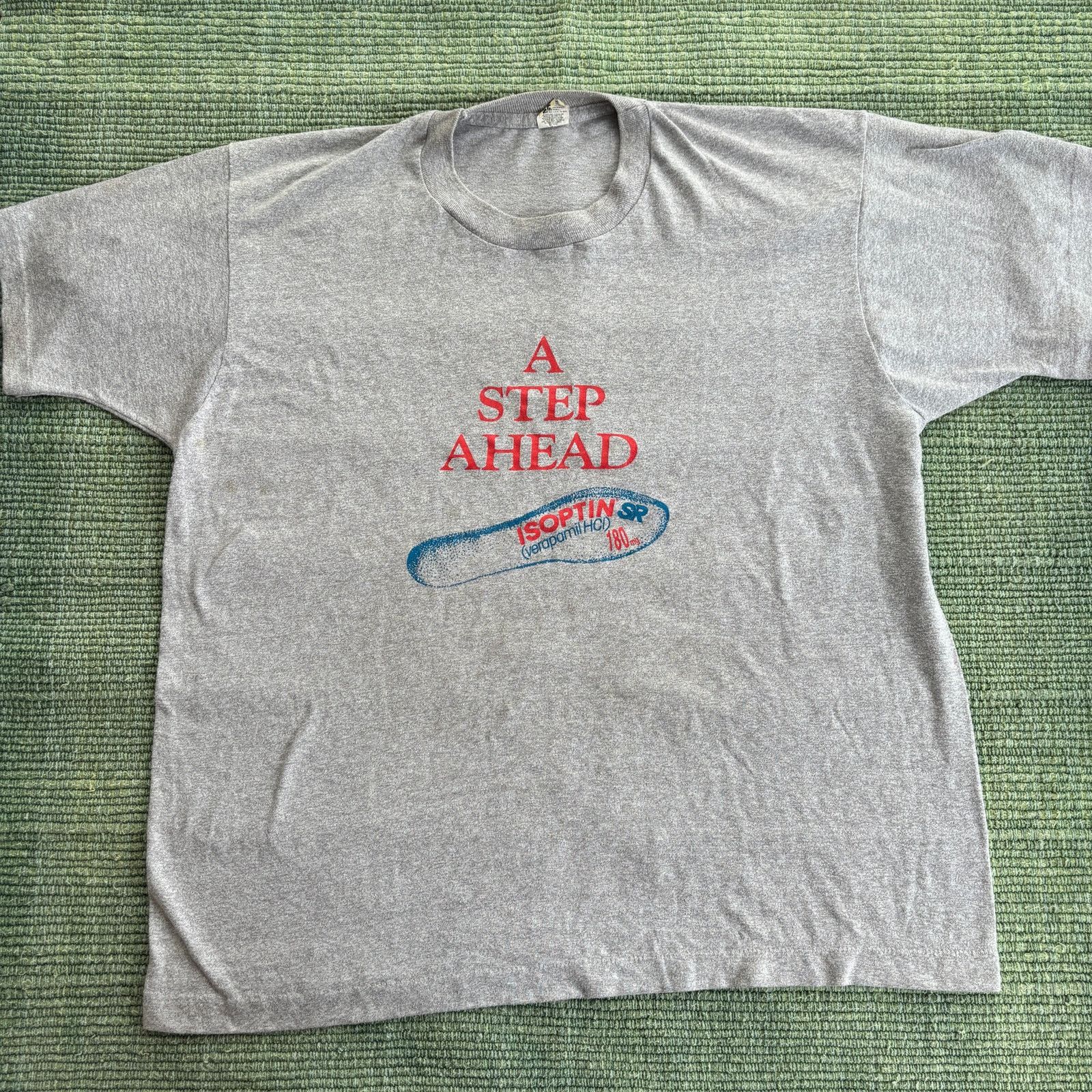 Other Vintage 1980s single stitched isoptin medication promo tee Size US L / EU 52-54 / 3 - 1 Thumbnail