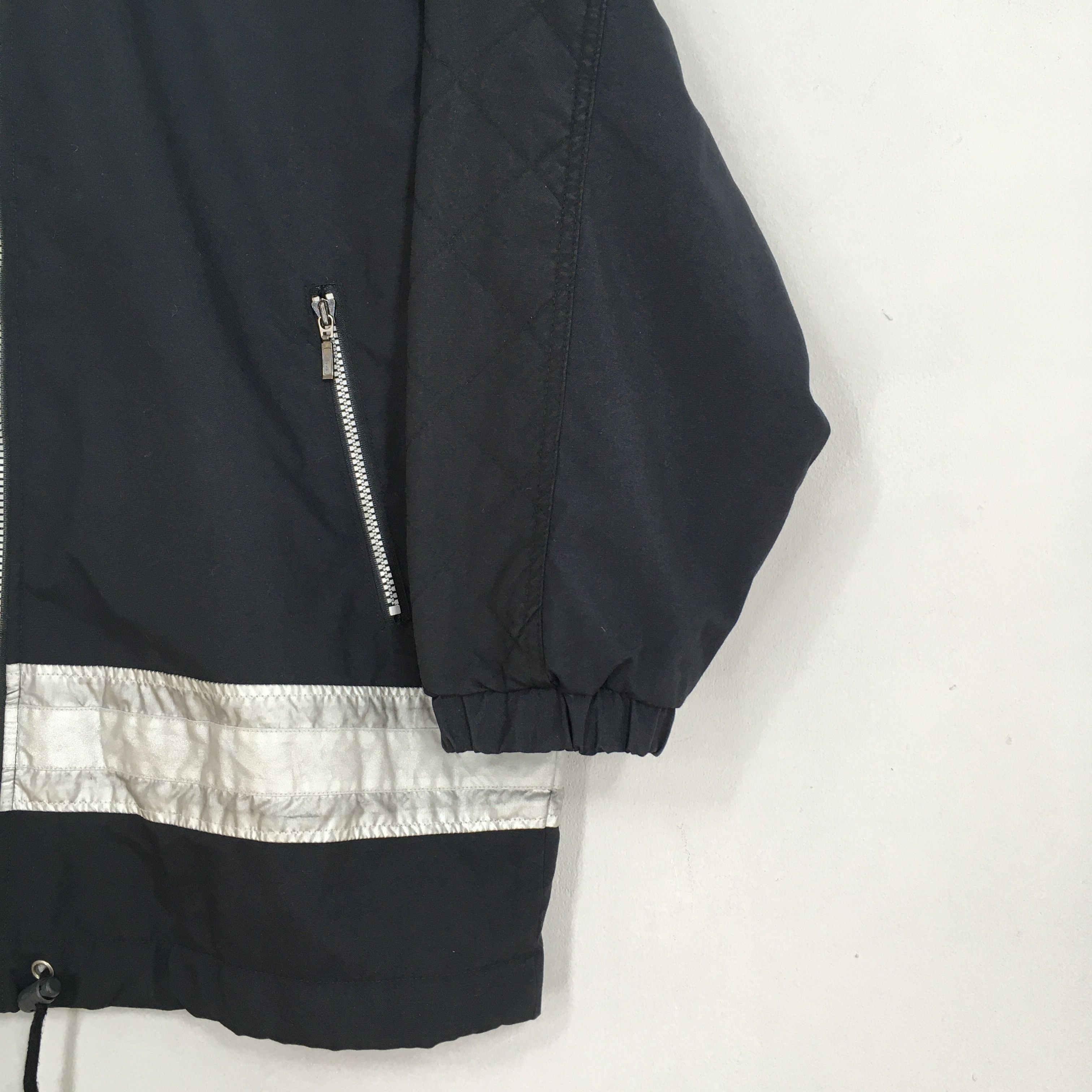 Reebok Vintage 90's Reebok Windbreaker Jacket XLarge Size US XL / EU 56 / 4 - 4 Thumbnail