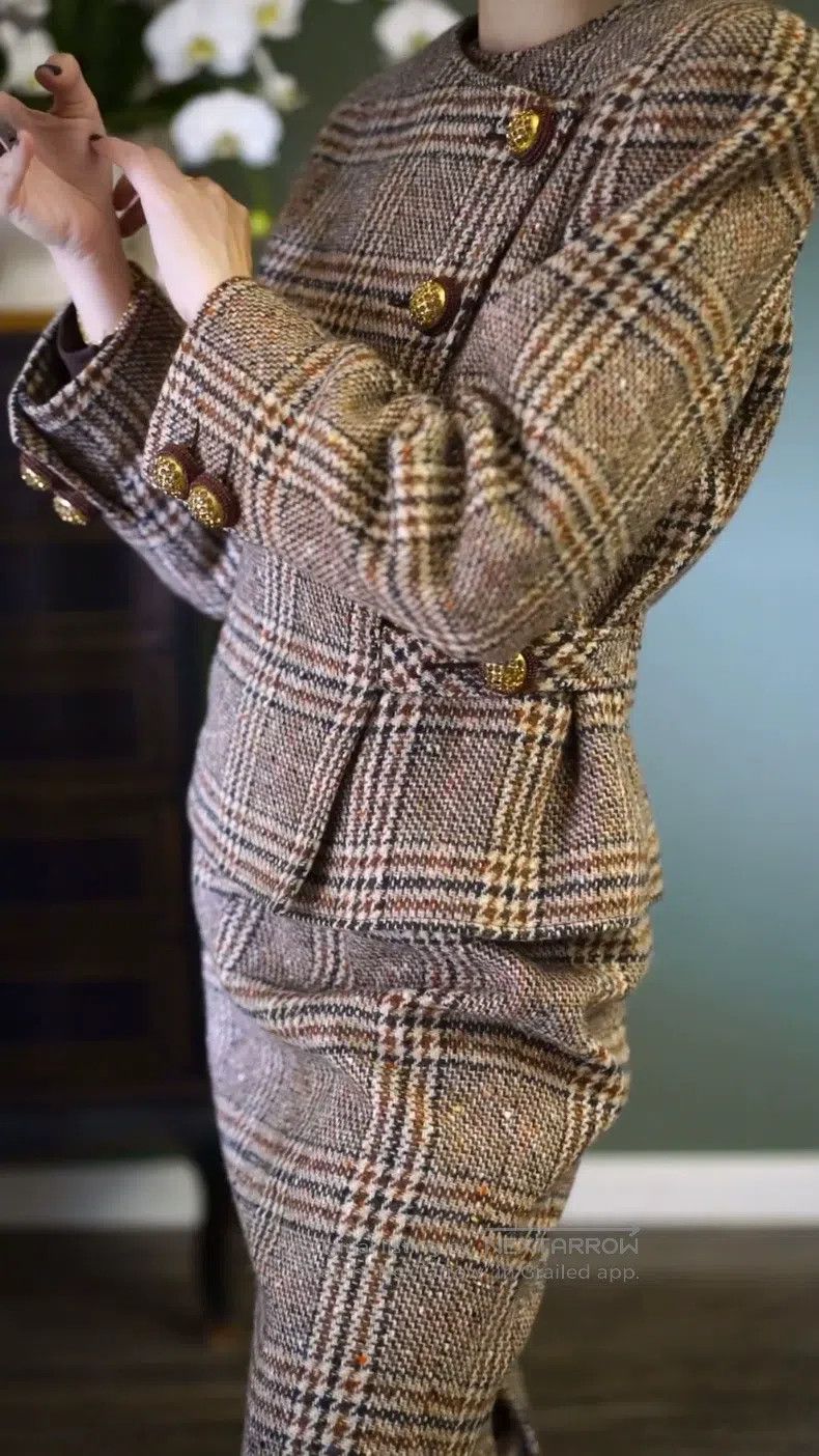 Valentino Valentino Plaid wool tweed coat set Size M / US 6-8 / IT 42-44 - 1 Thumbnail