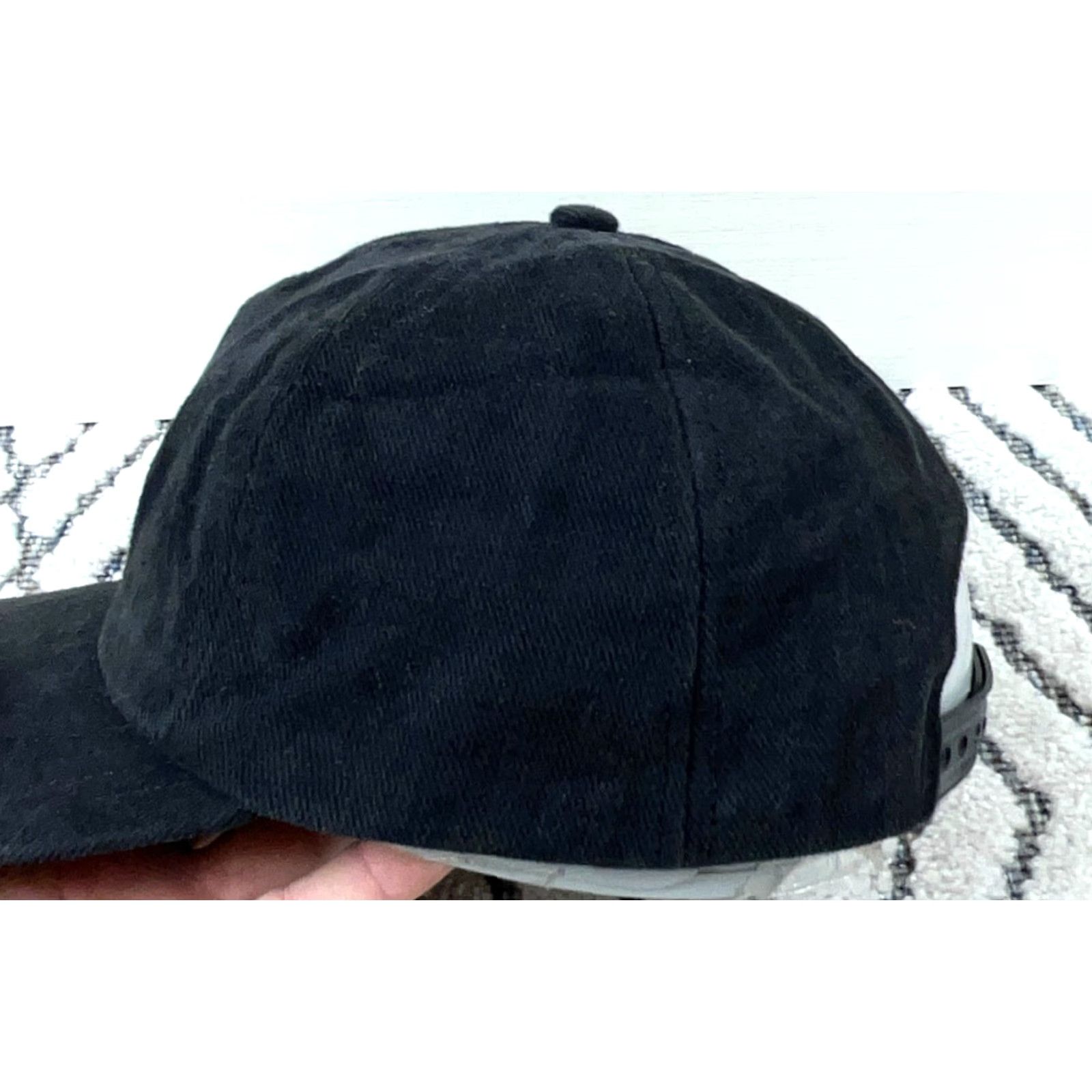 Vintage VINTAGE Marvin The Martin Hat Cap Snapback Black Looney Tunes Toons Rap Tee USA Size ONE SIZE - 6 Thumbnail