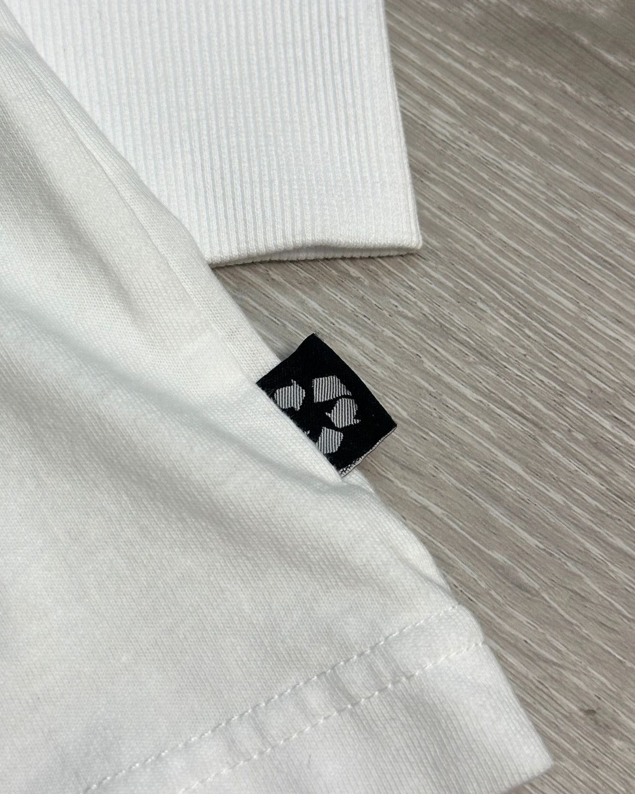 Afends BNWT Afends - Globe - Recycled Long Sleeve Tee - Size Medium Size US M / EU 48-50 / 2 - 6 Thumbnail