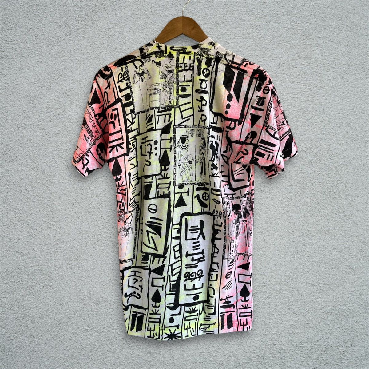 Fruit Of The Loom Vintage 90s Egyptian Hieroglyphics AOP Tee Shirt Art FORL SS Size US L / EU 52-54 / 3 - 2 Thumbnail