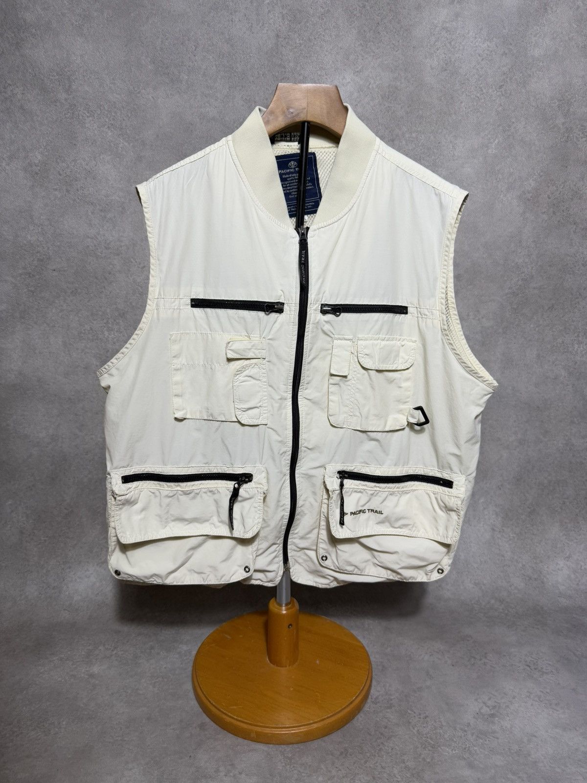 Pacific Trail × Vintage Gilet Pacific Trail Zip Cropped Boxy Fit 90s Vintage Size US L / EU 52-54 / 3 - 1 Thumbnail