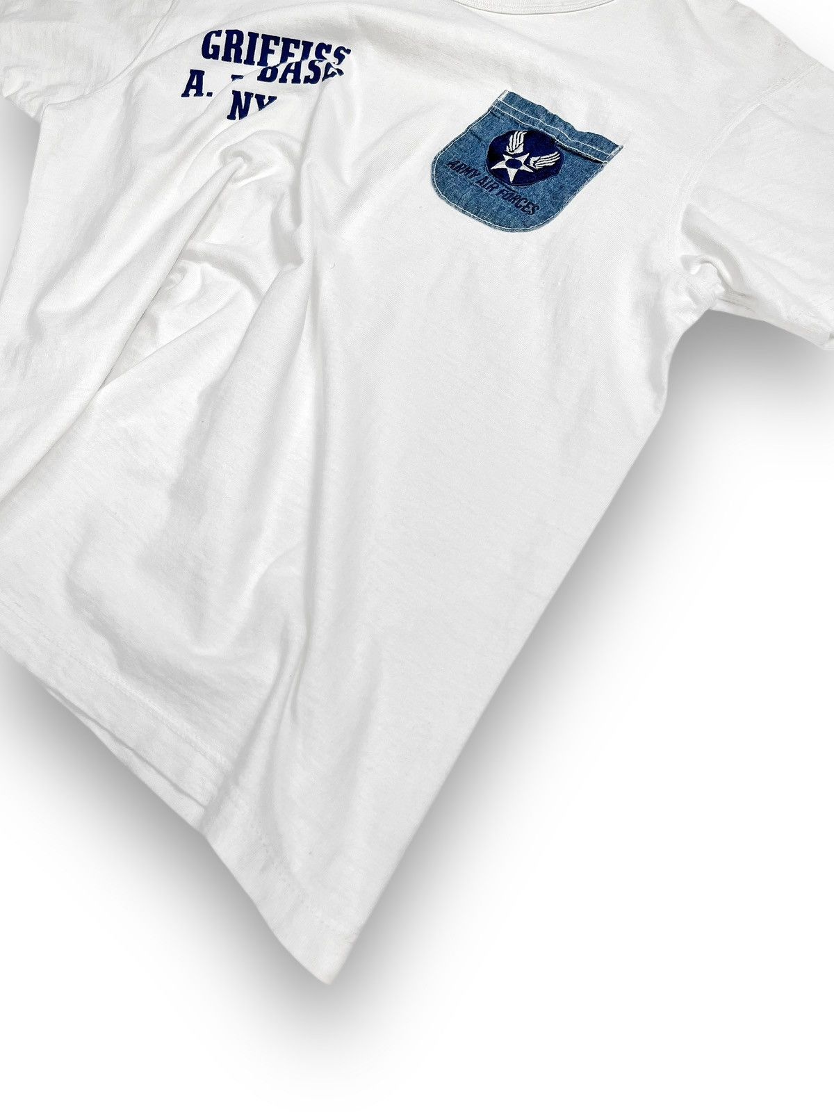 Buzz Rickson's Buzz Rickson's Griffiss A.F Base NY Pocket Tee Size US L / EU 52-54 / 3 - 3 Thumbnail