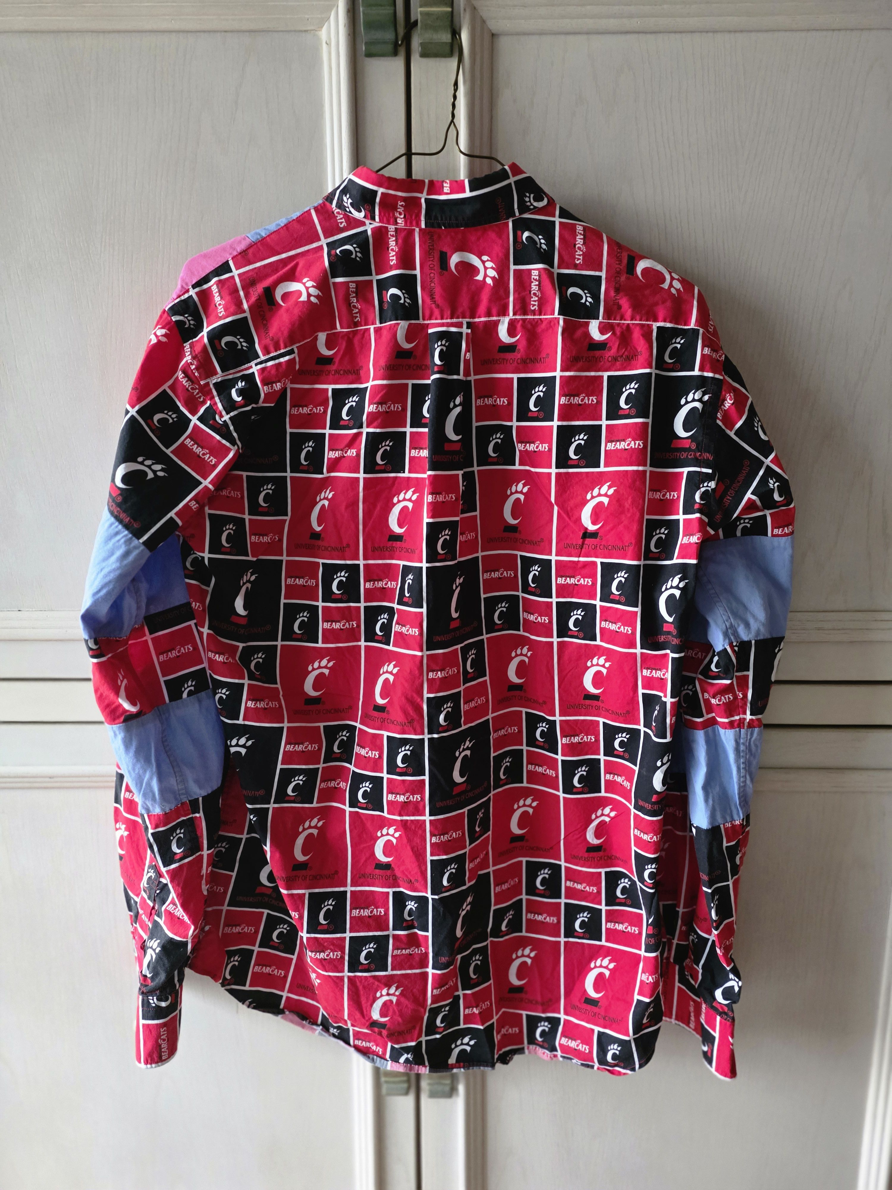 Comme des Garcons SHIRT Comme des Garçons SHIRT boys S/S 19 Cincinnati Bearcats Size US L / EU 52-54 / 3 - 2 Thumbnail