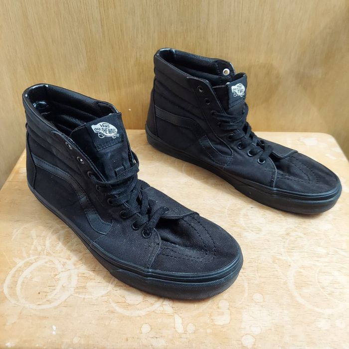 Vans Vans US Men s US 10.5 Women s US 12 Black Canvas Skate Shoes