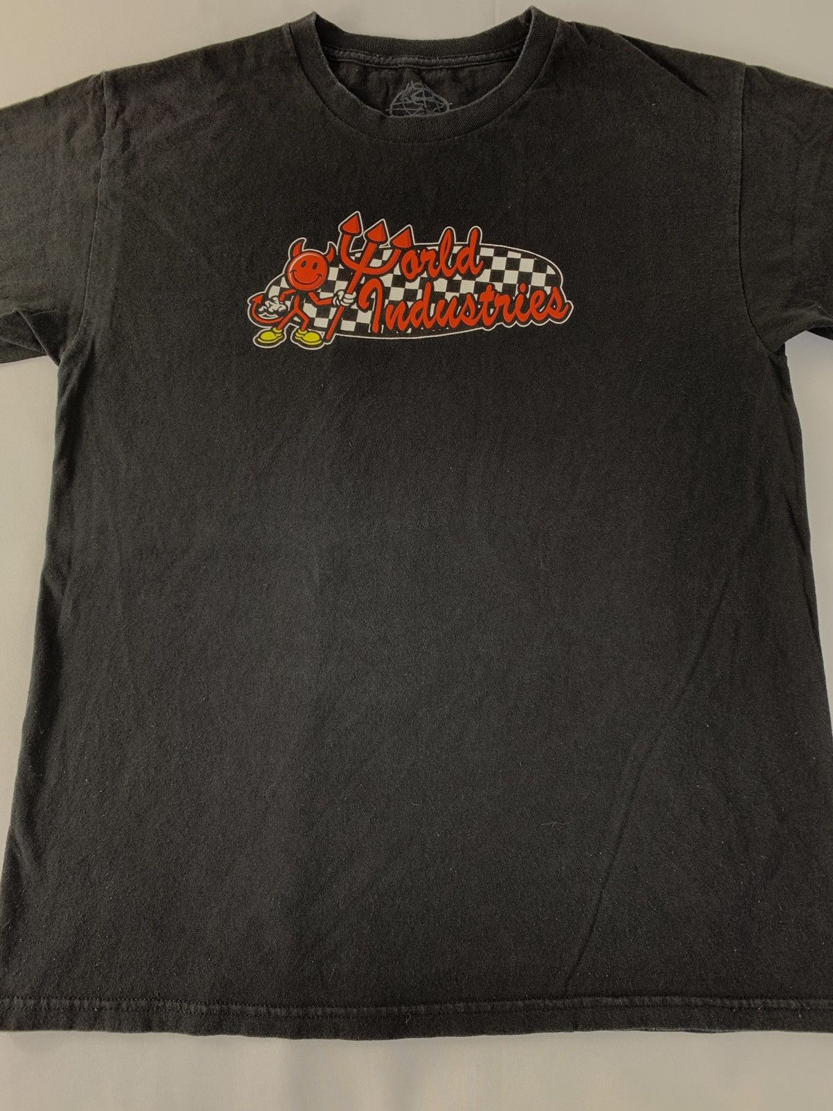 Vintage World Industries Devil Trident Skateboarding Brand Big Logo Size US L / EU 52-54 / 3 - 3 Thumbnail
