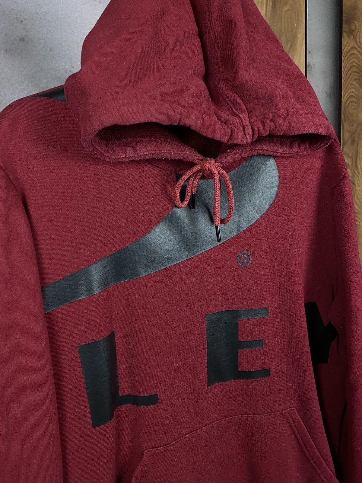 Oakley ⛰️Hoodie Oakley Big Overprint Logo Tee⛰️ Size US XL / EU 56 / 4 - 2 Thumbnail