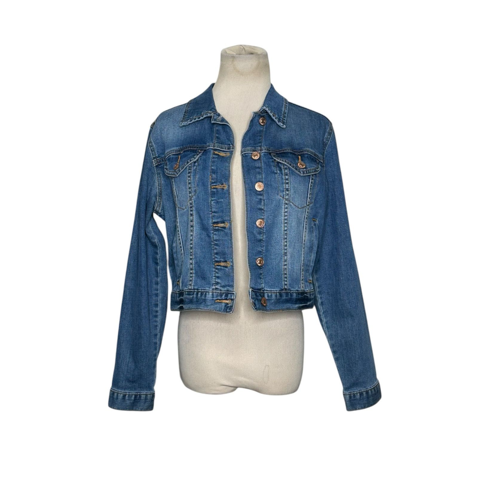 Forever 21 Forever 21 blue denim long sleeves button jean jacket size M Size M / US 6-8 / IT 42-44 - 13 Thumbnail