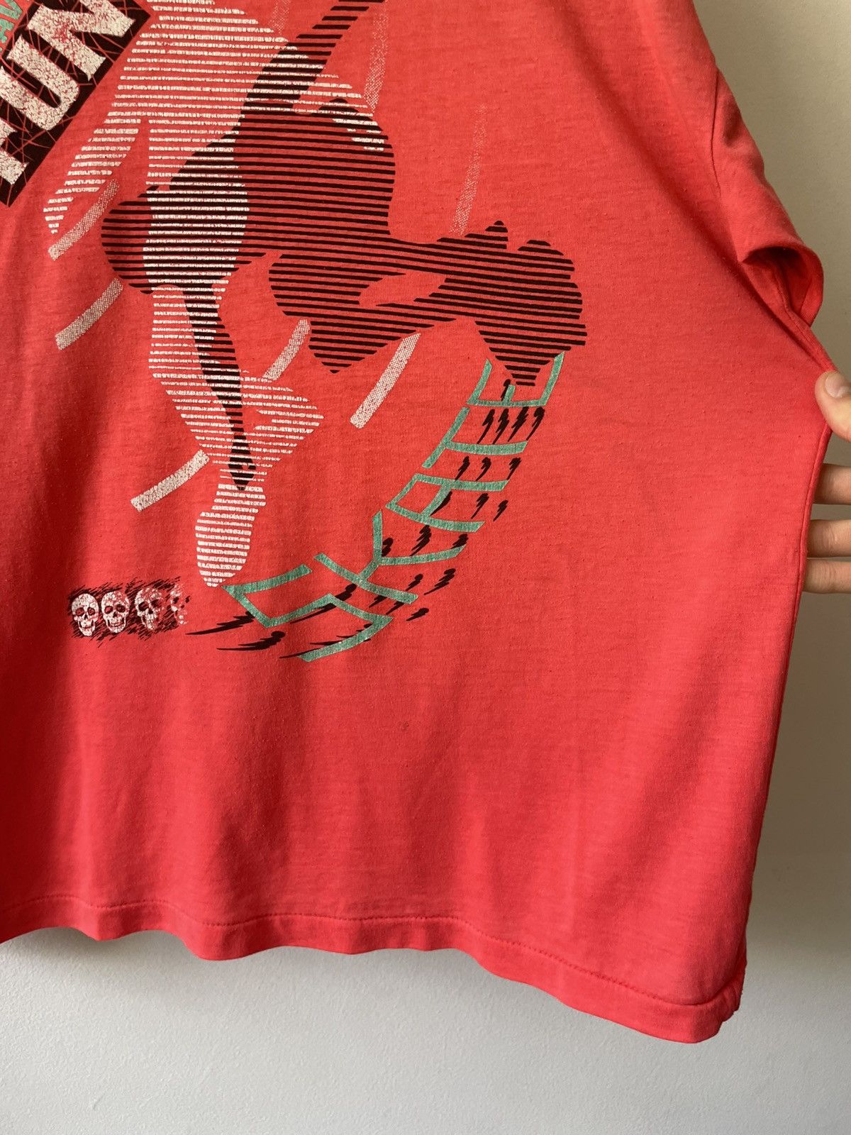 Other Vintage 80s Skate Skull Fun Graphic tee Size US XL / EU 56 / 4 - 10 Thumbnail