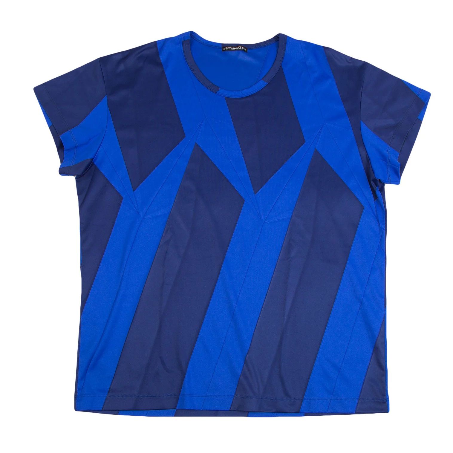 Issey Miyake Shape Print Pleated T-Shirt in Navy Blue Size US XL / EU 56 / 4 - 1 Thumbnail