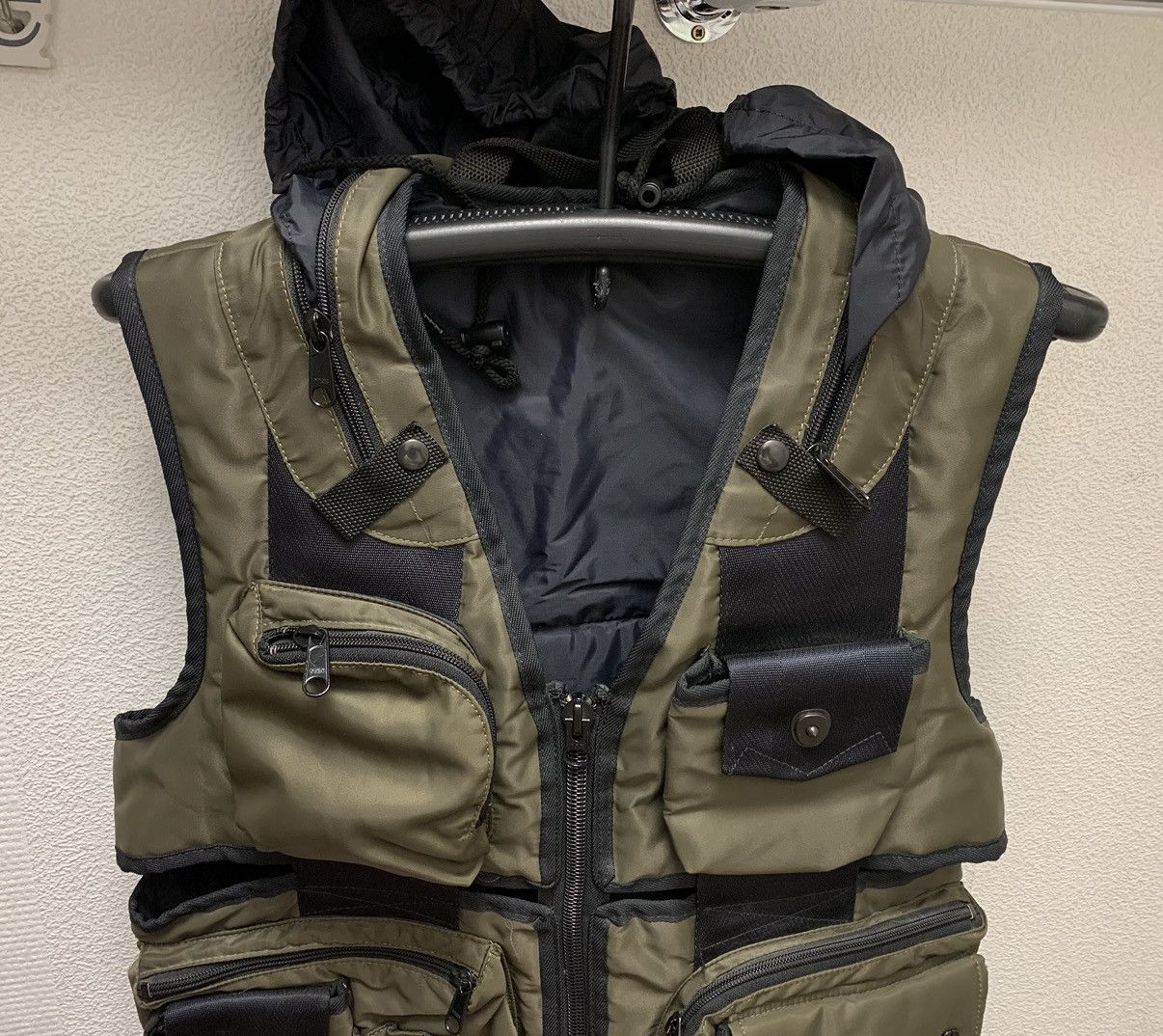 Issey Miyake Issey Miyake Cargo Vest AW1996 Archival Clothing M sz Size US M / EU 48-50 / 2 - 3 Thumbnail