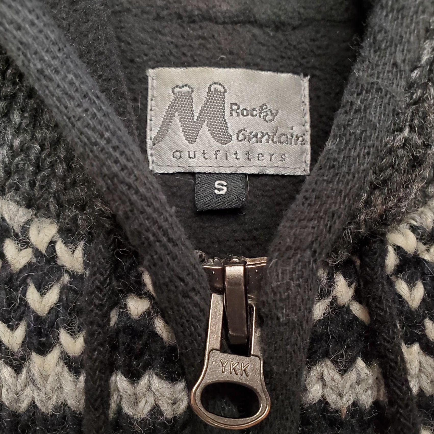 Vintage VINTAGE Rocky Mountain Outfitters Women S Gray Hoodie Sweater Jacket 100% Wool Nepal fleece Knit Plaid Zip Pockets Casual Outdoor Mens Womens Size S / US 4 / IT 40 - 2 Thumbnail