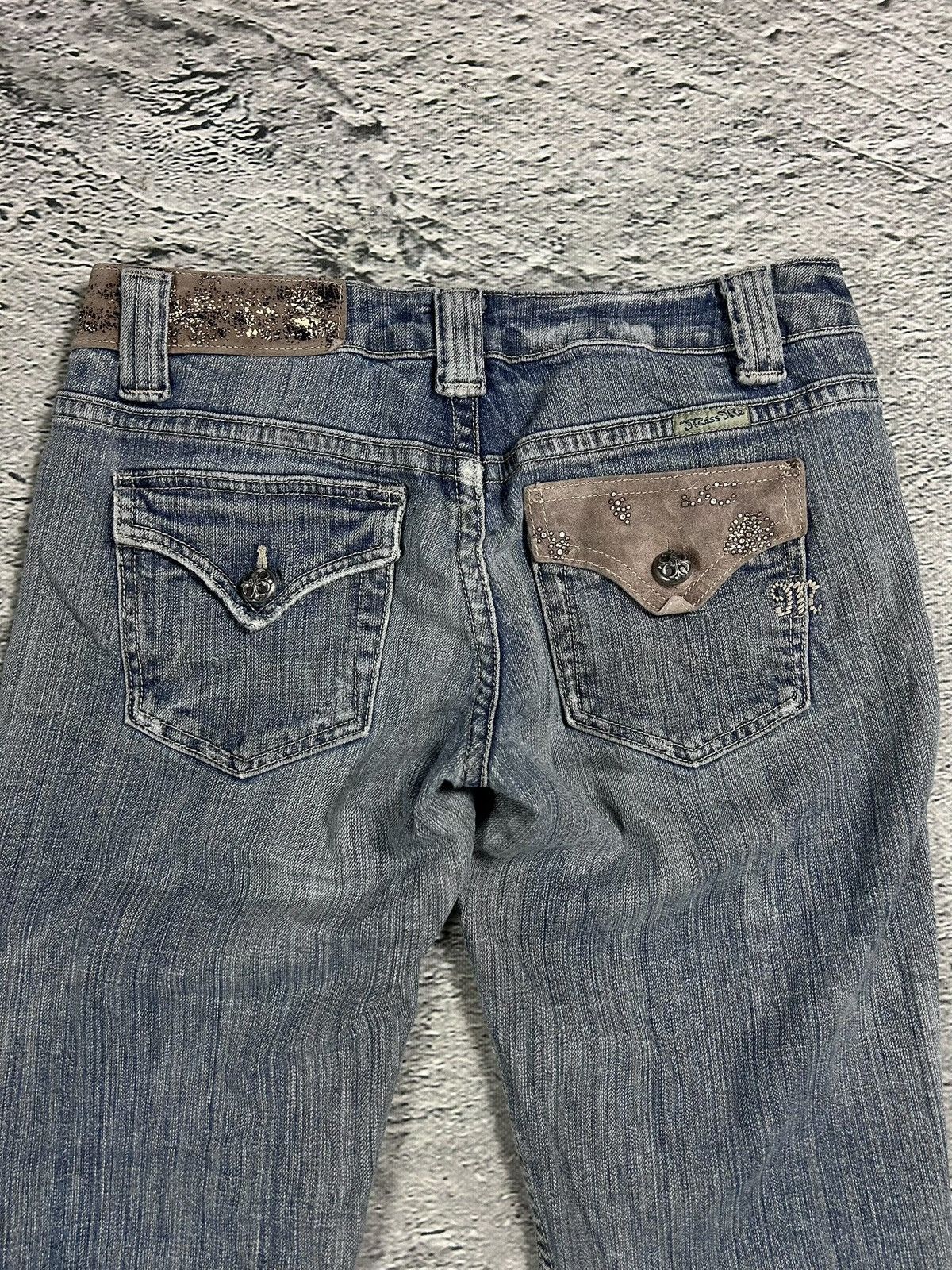 Miss Me Miss Me flared bootcut white stitching denim vintage y2k Size 28" / US 6 / IT 42 - 2 Thumbnail