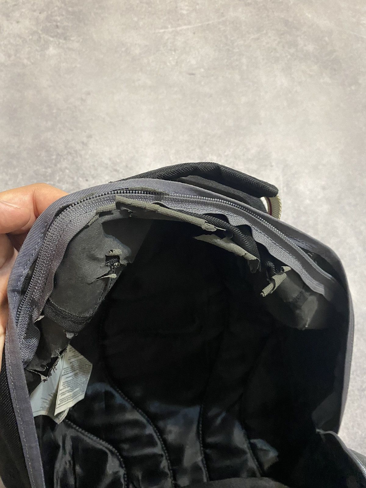 Nike × Vintage Vintage 00s Nike Drill Bagpack Swoosh Size ONE SIZE - 8 Thumbnail