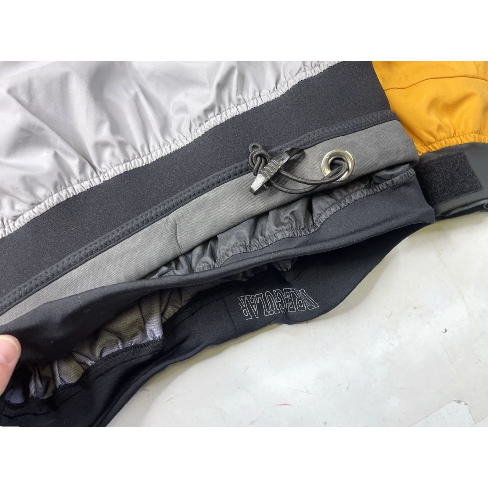 Patagonia VINTAGE Patagonia Lotus Design Kayak Waterproof Jacket S Mens Yellow Black Waterproof Design Kayak 90s Size US S / EU 44-46 / 1 - 4 Thumbnail