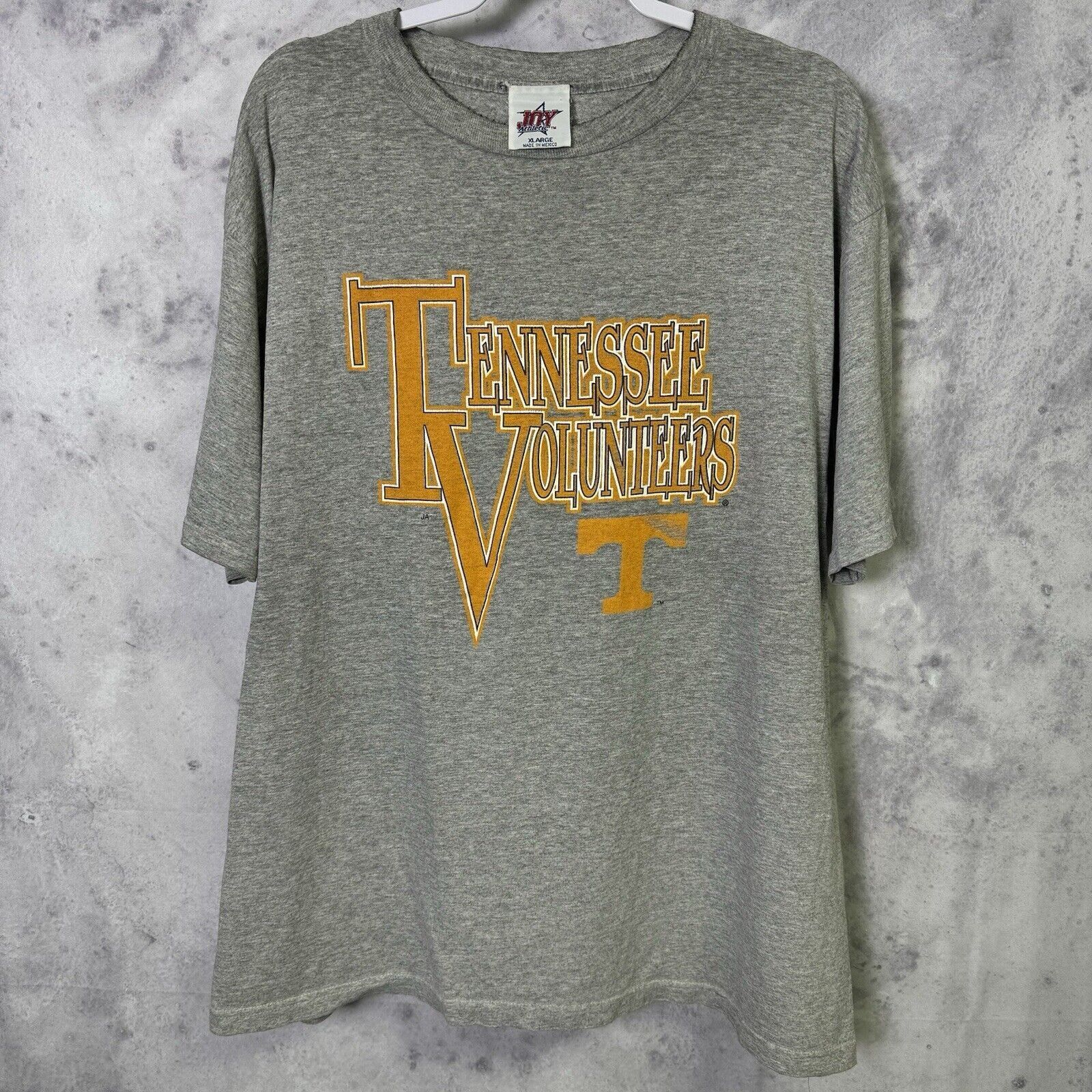 Vintage Vintage Tennessee Volunteers Vol T Shirt Mens XL Gray Colleg Size US XL / EU 56 / 4 - 1 Thumbnail