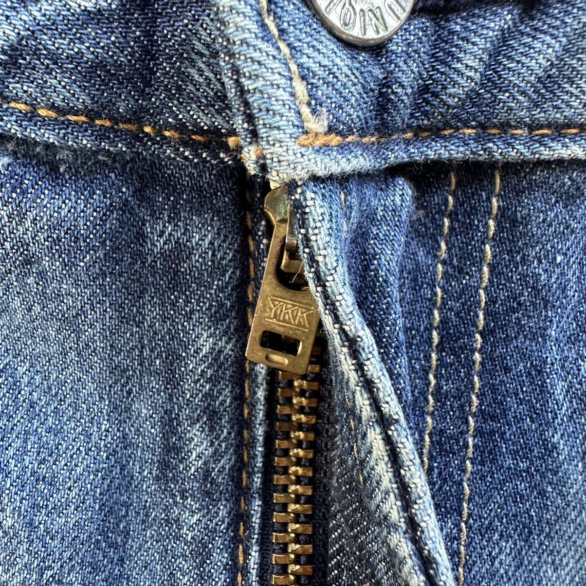Japanese Brand Vintage Japanese Distressed Faded Denim Jean Pant W34 Size US 34 / EU 50 - 7 Thumbnail