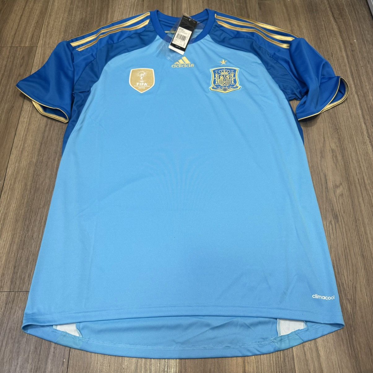 Adidas Spain 14/15 goalkeeper gk shirt (bnwt) Size US L / EU 52-54 / 3 - 1 Thumbnail