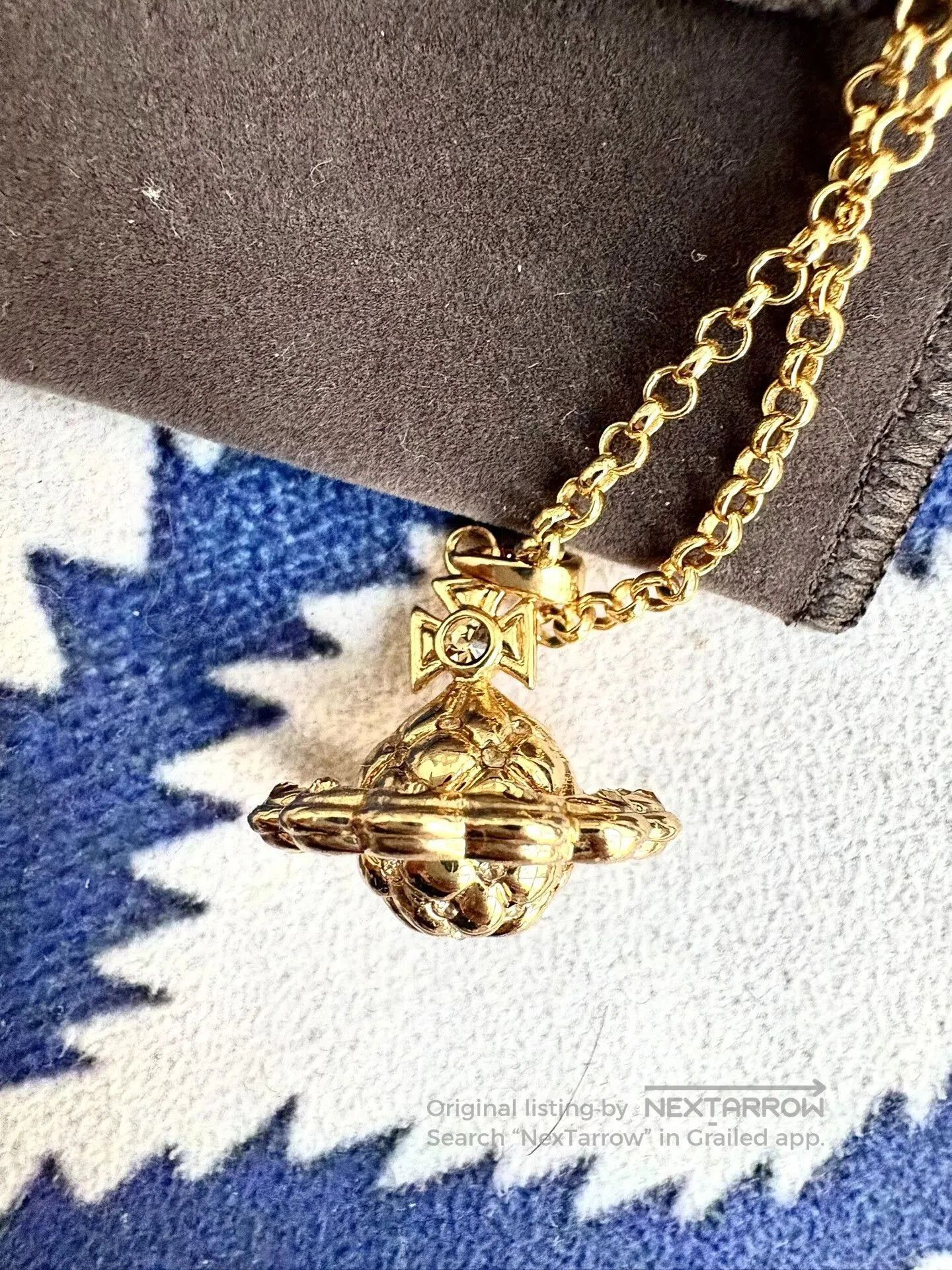 Vivienne Westwood Vivienne Westwood Gold Orb Saturn Necklace. Size ONE SIZE - 5 Thumbnail