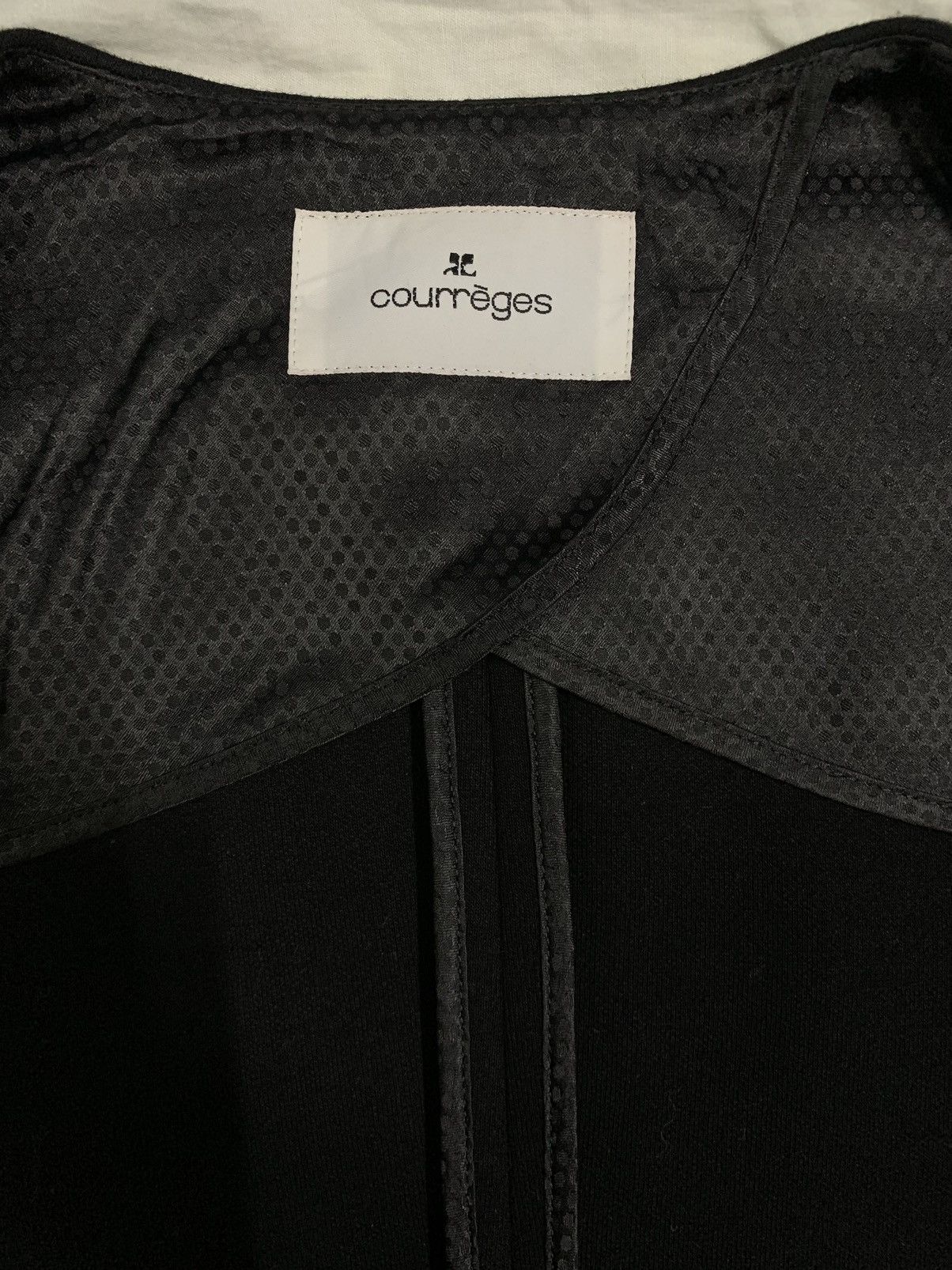 Courreges Courreges Black Cropped Cardigan Style Blazer Jacket Size M / US 6-8 / IT 42-44 - 17 Thumbnail