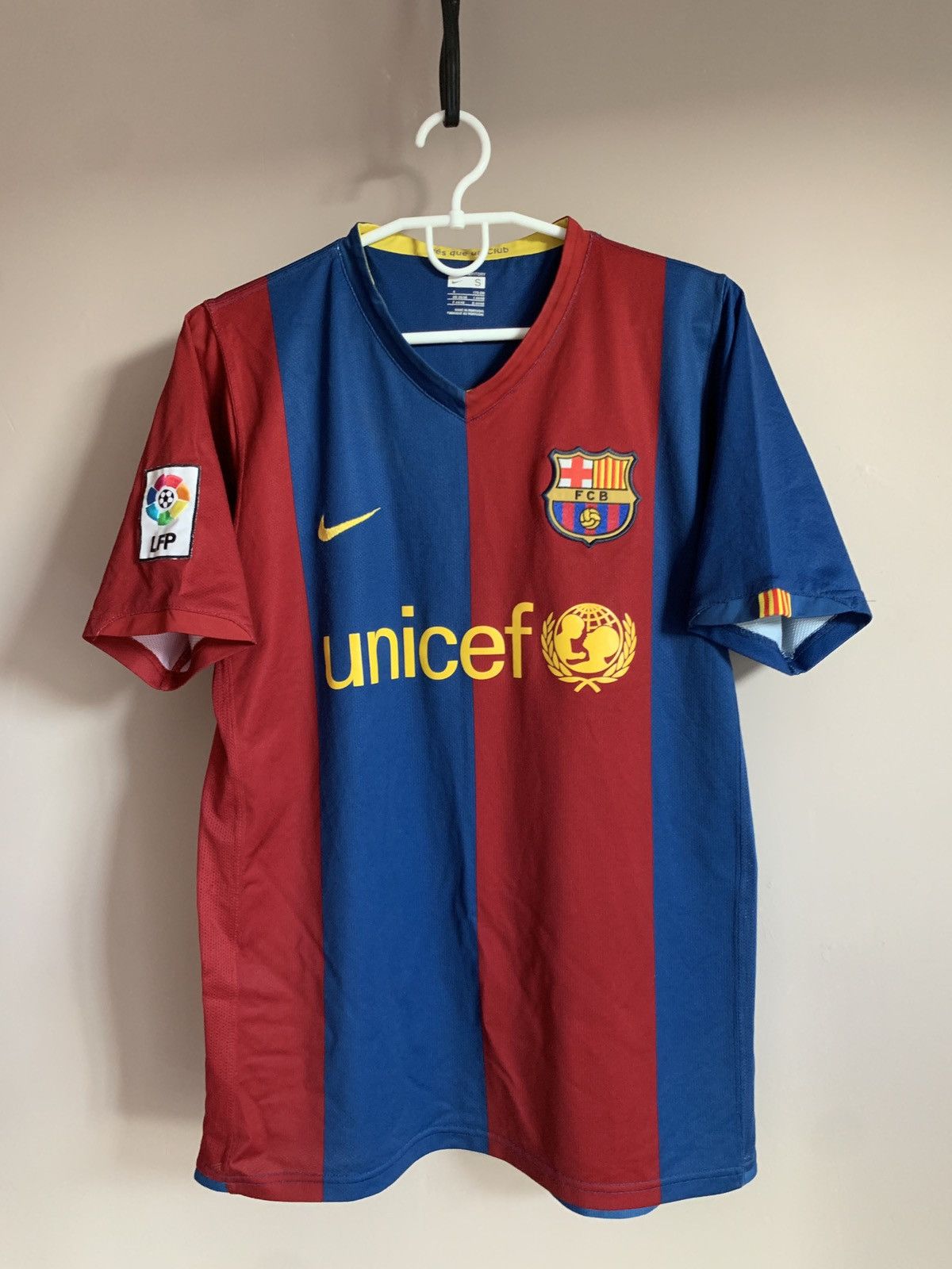 Nike Barcelona 2008 Home Football Shirt Vintage Nike Soccer Sz S Size US S / EU 44-46 / 1 - 1 Thumbnail