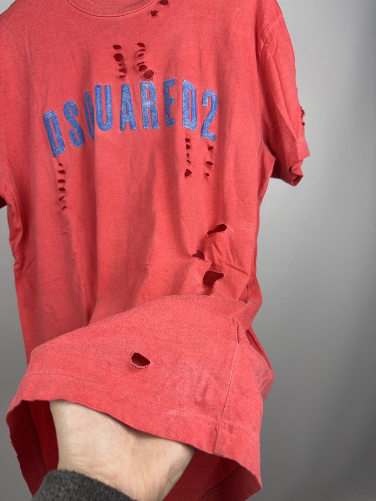 Dsquared2 Crazy ☄️ DSQUARED2 Distressed Logo T Shirt Made In Italy Size US XL / EU 56 / 4 - 10 Thumbnail