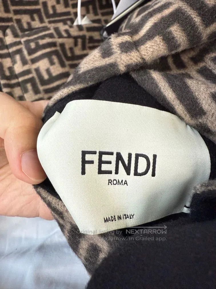 Fendi reversible wool coat by Fendi. Size US L / EU 52-54 / 3 - 3 Thumbnail