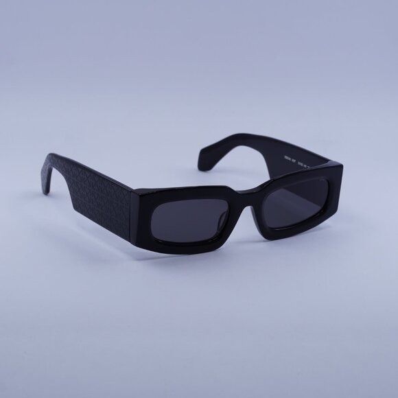 Off-White Off-White OERI141 CARY 1007 Sunglasses Black Rectangle Frame Size ONE SIZE - 1 Thumbnail