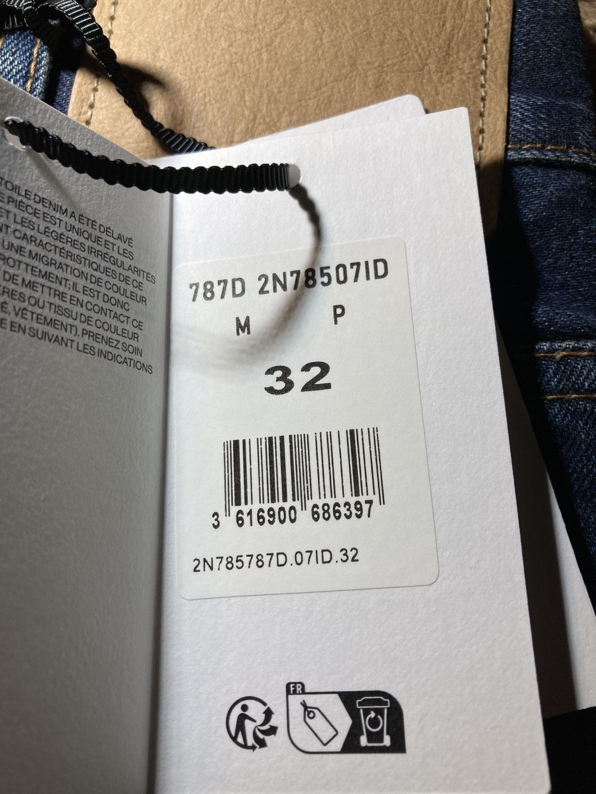 Celine New AW24 Celine Hedi Slimane Dark Wash Wesley 2024 Cut Kurt Size US 32 / EU 48 - 11 Thumbnail