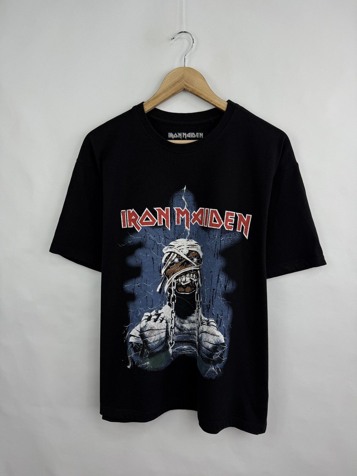 Iron Maiden 🇬🇧☠️ Iron Maiden World Slavery Tour 1984 85 Reprint 2022 Tee Size US L / EU 52-54 / 3 - 4 Thumbnail