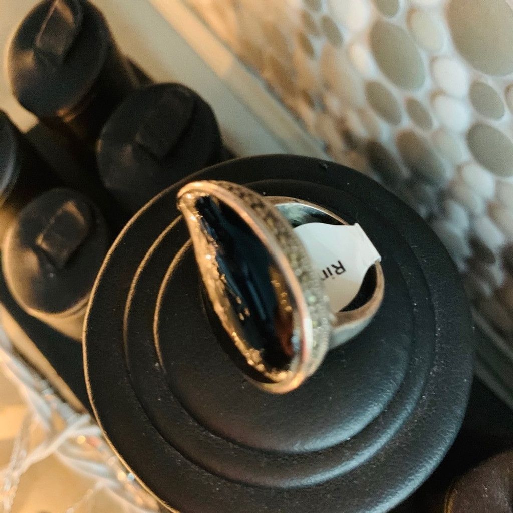 Vintage Sterling Silver ring with black stone size 6.5 Size ONE SIZE - 2 Thumbnail