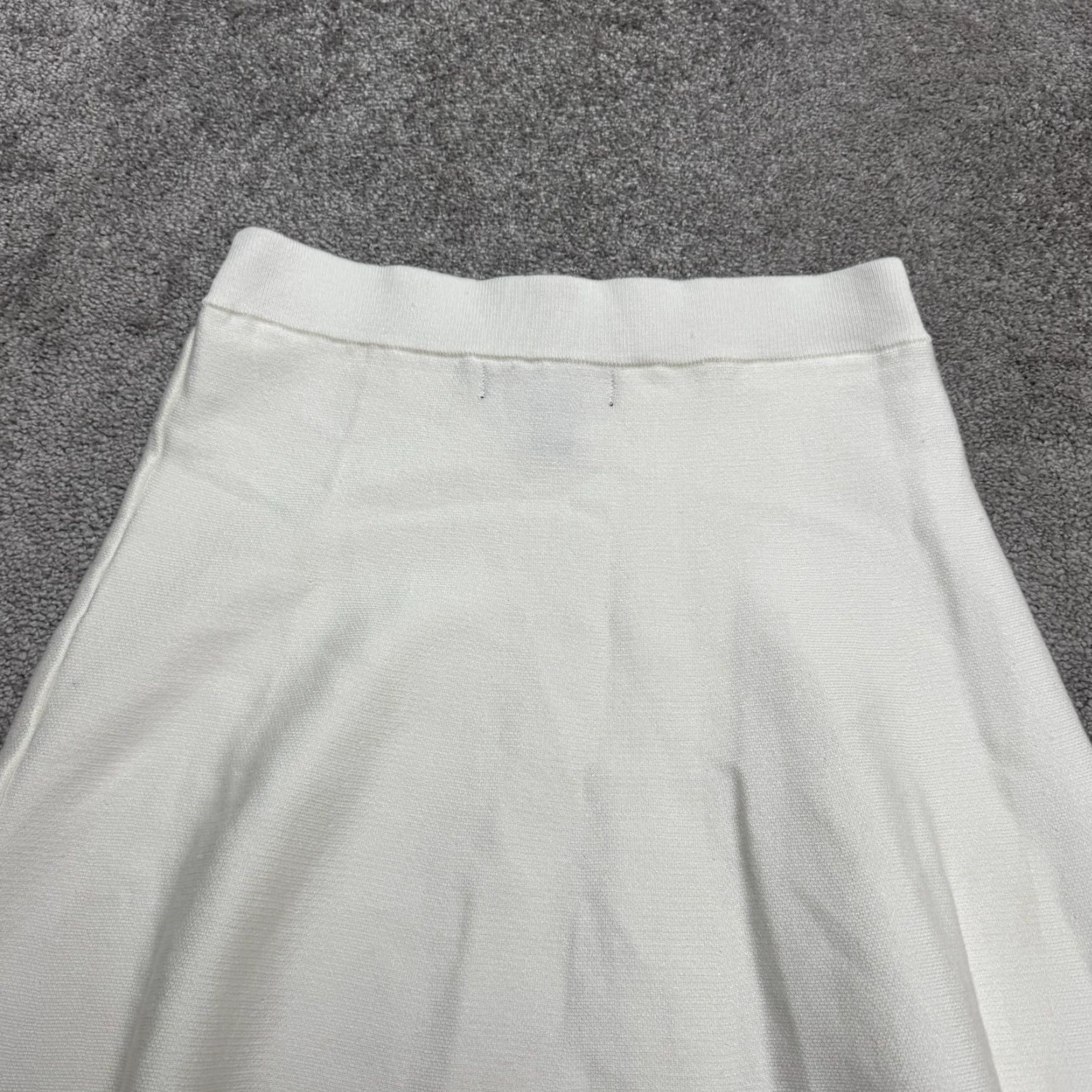 Vintage Lark + Grey Skirt Womens XL A-Line Knee Length White Knit Stretch Elastic Waist Fall Spring Summer Classic Vintage: No, Label: N/A Size 40" / US 18 - 3 Thumbnail