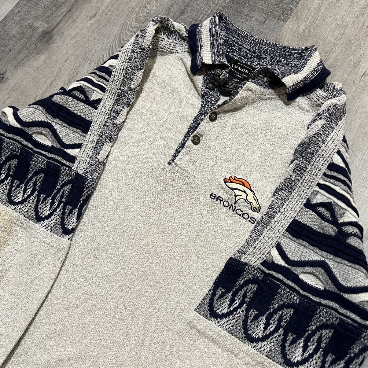 Tundra Canada × Vintage VTG Tundra Denver Broncos Textured Knit 90s NFL Sweater Size US M / EU 48-50 / 2 - 2 Thumbnail