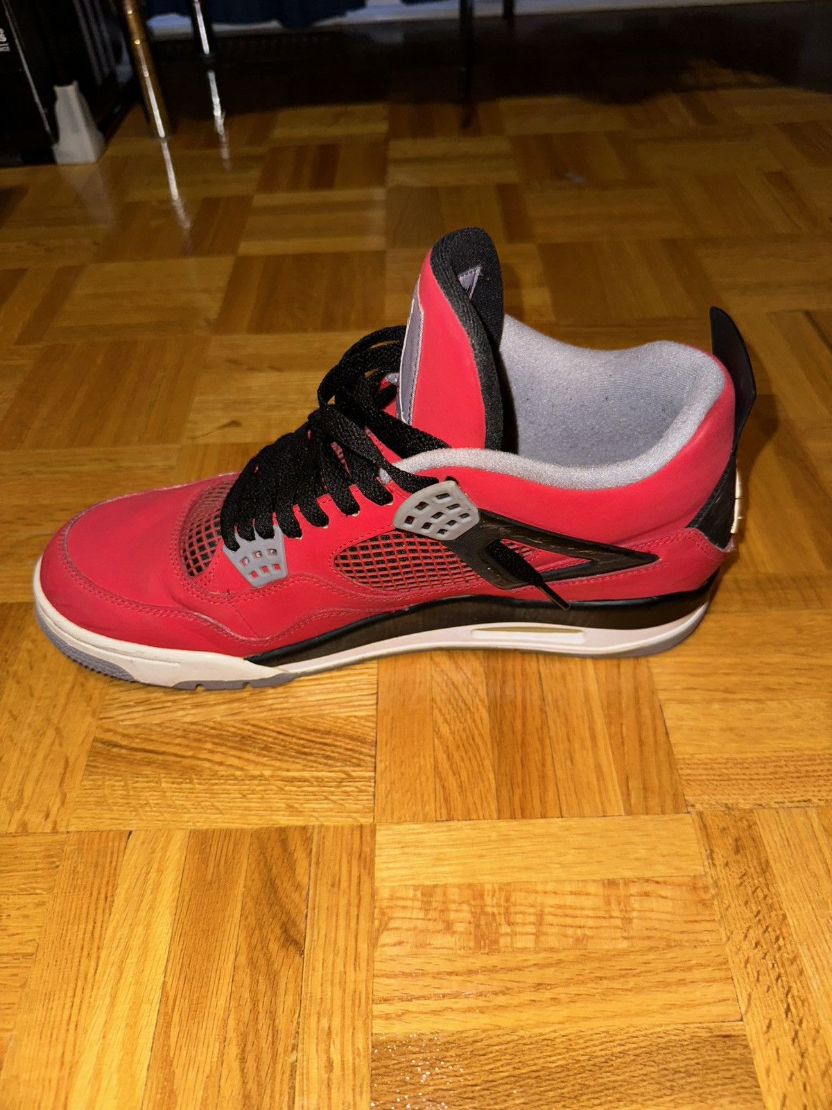 Jordan Brand Jordan 4 Toro Bravo Size US 11 / EU 44 - 6 Thumbnail